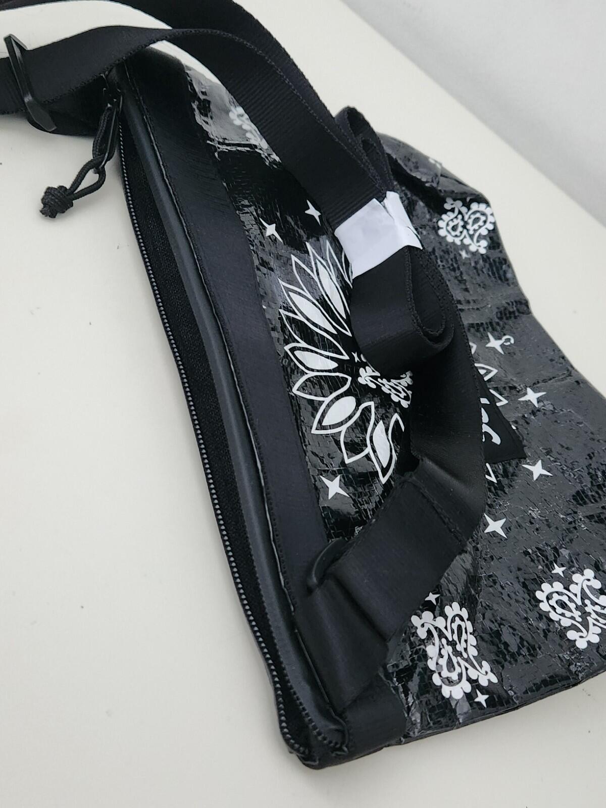 SS21 Supreme Bandana Tarp Side bag Water resistant shoulder bag 10L New