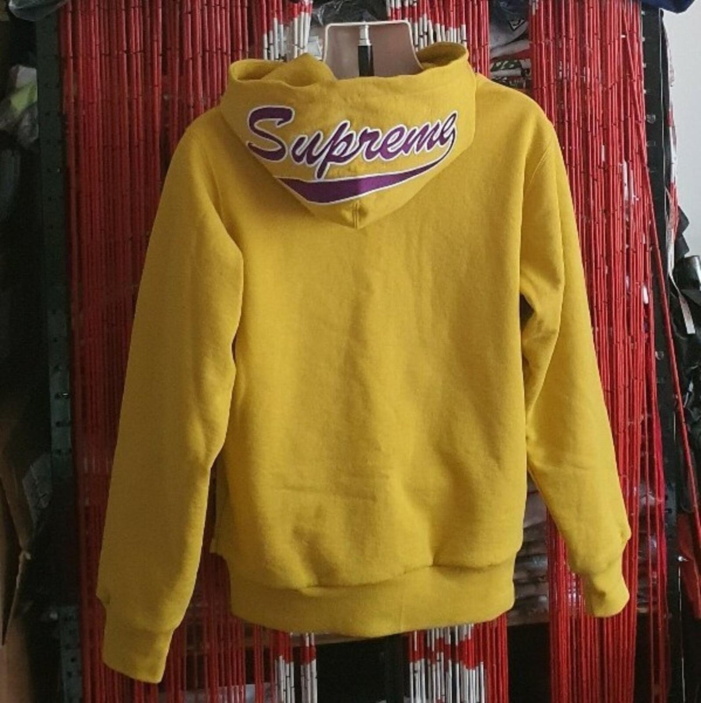 Sudadera con capucha y cremallera térmica Supreme FW18, color mostaza, talla M, PVP £178