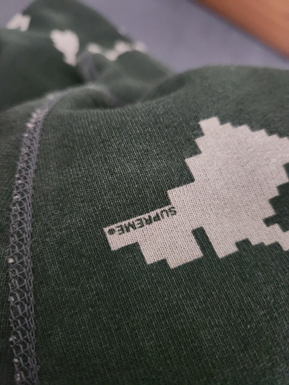FW21 Supreme Box Logo Hooded Sweatshirt Olive Russian Camo Size L