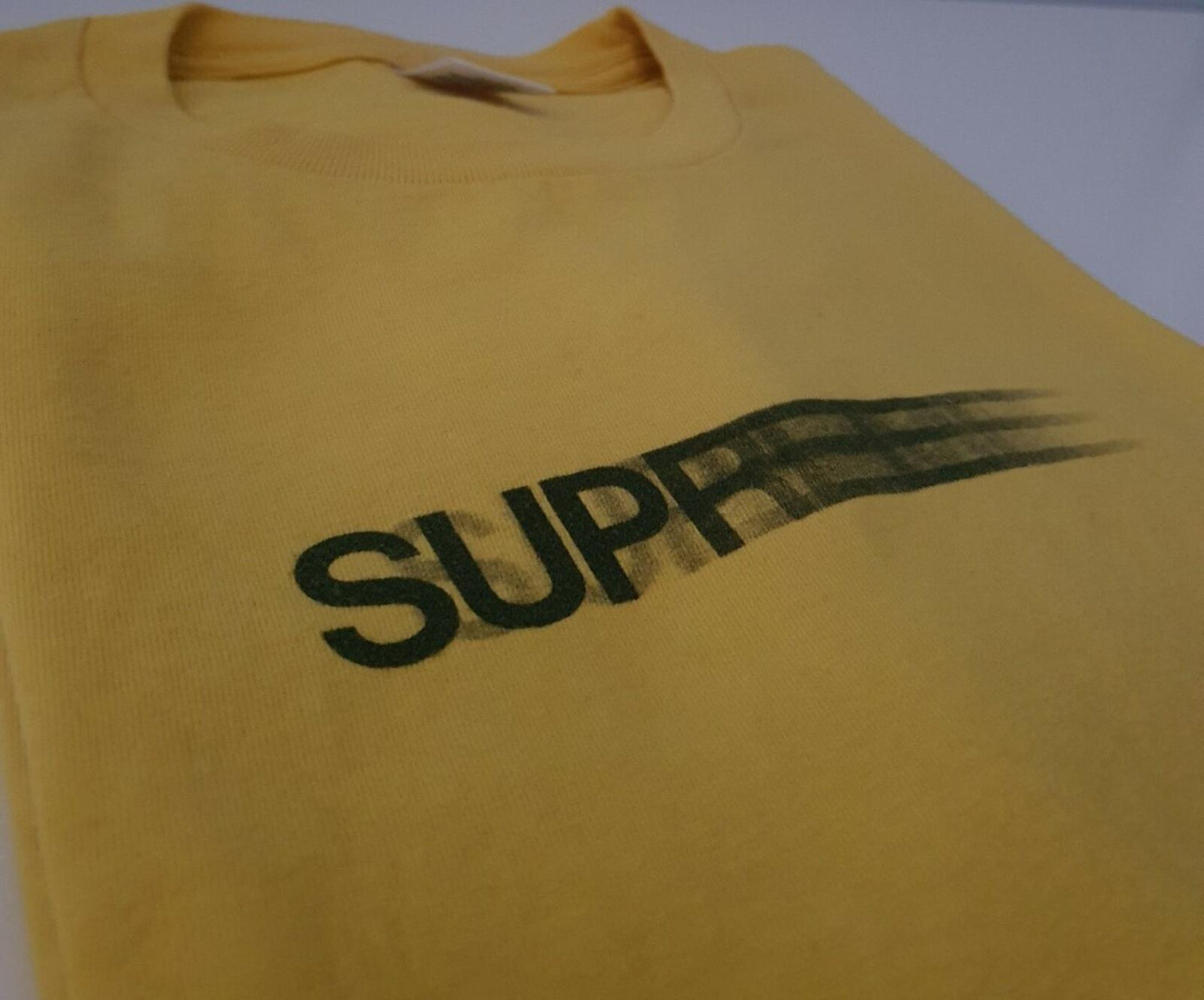 SS20 Supreme Motion tee Size M medium yellow T-shirt