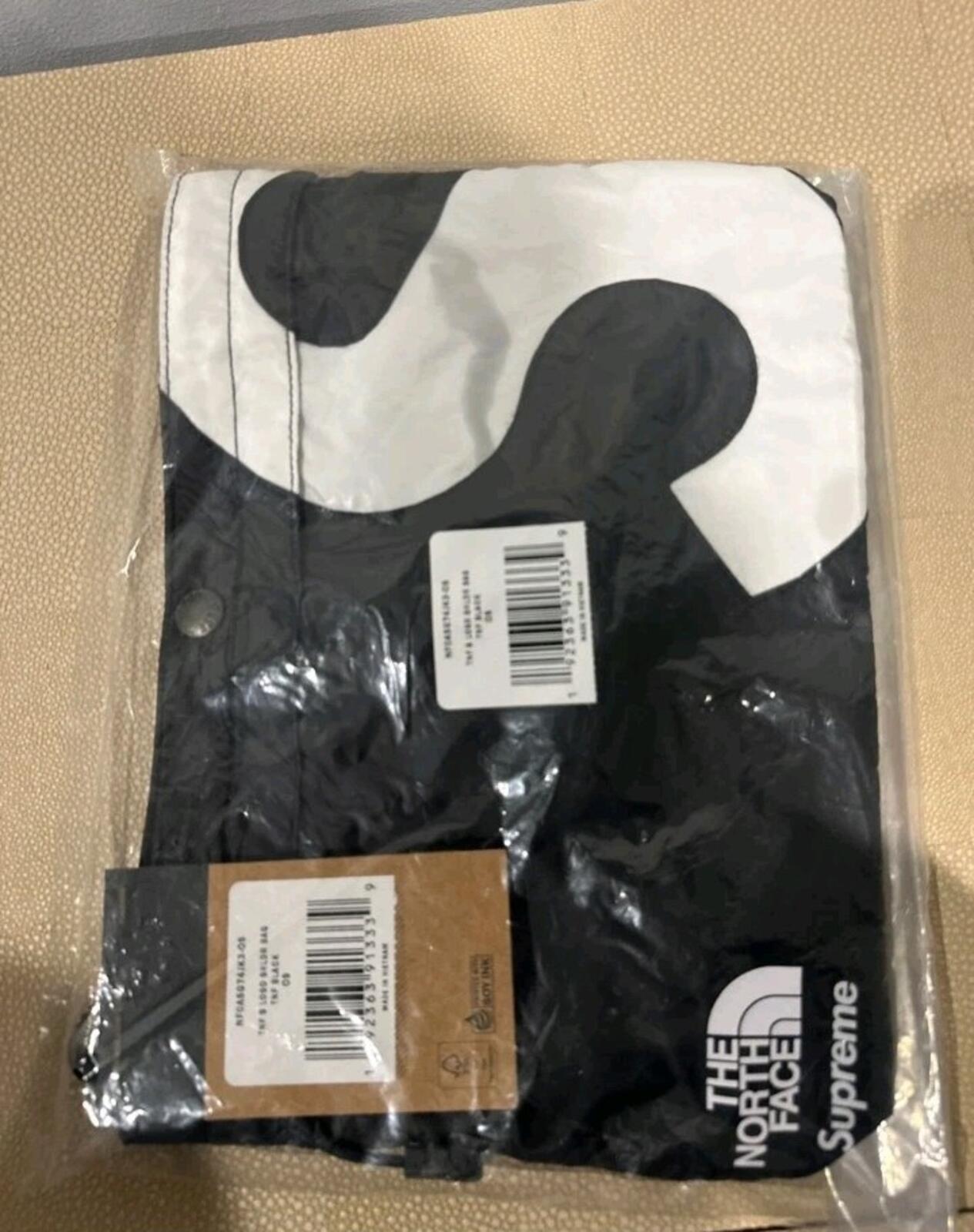 FW20 Supreme x The North Face S Logo Shoulder Bag Black