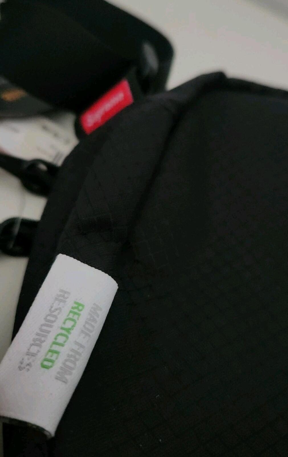 SS22 Supreme side bag black Shoulder Water resistant Water bottle Nalgene 500 ml