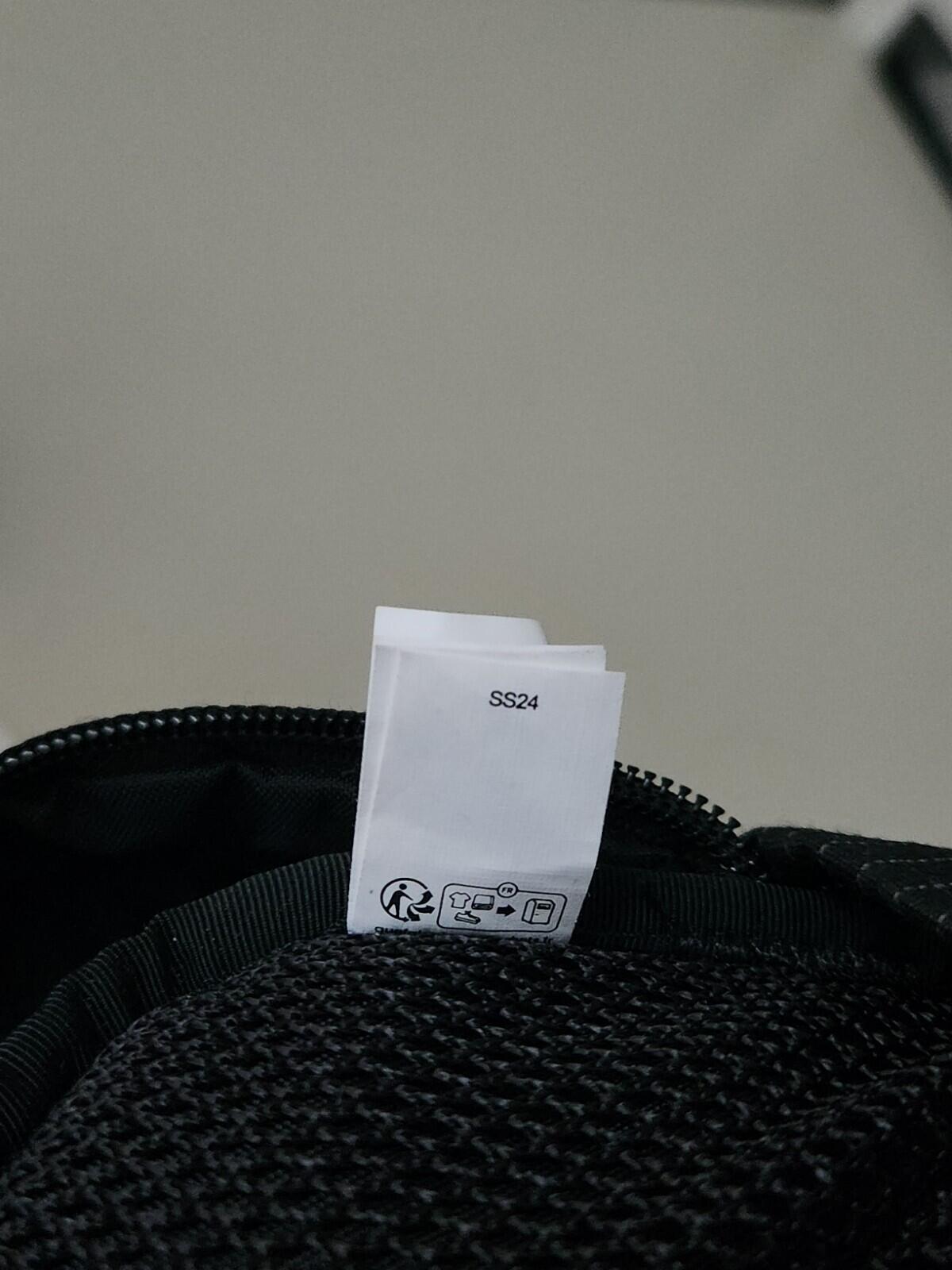SS24 Supreme waist bag Water resistant Reflective Black Shoulder 3L
