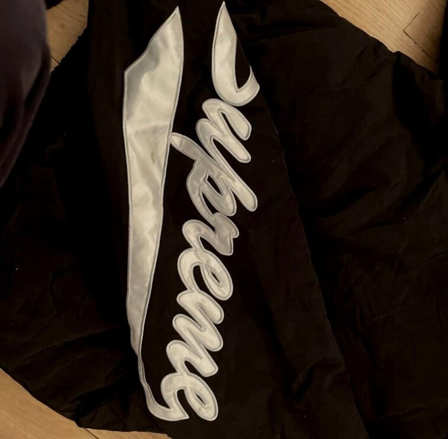 SS18 Supreme Sleeve Script Sideline jacket size L Large water resistant black