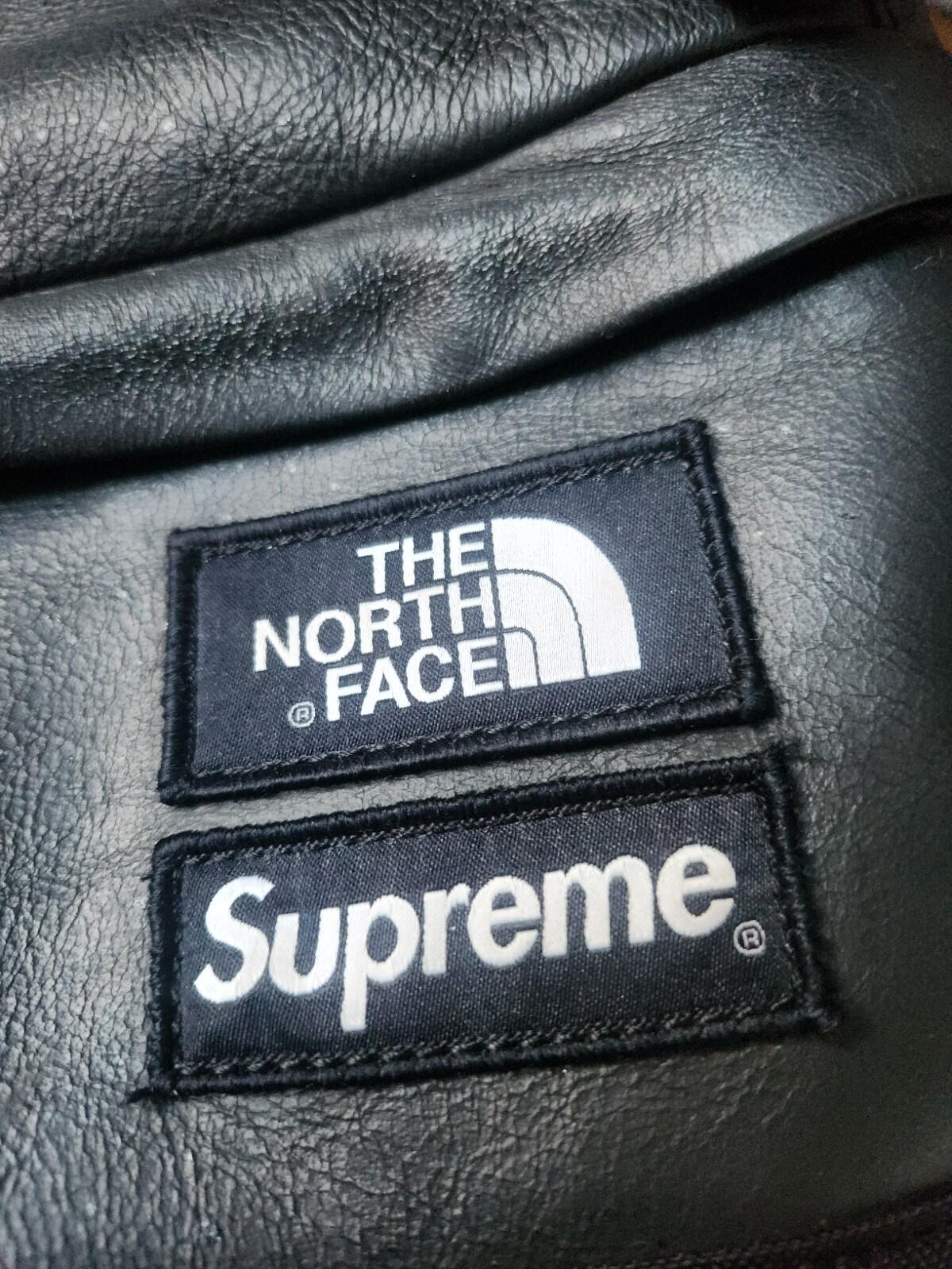 FW17 Supreme x THE NORTH FACE Leather Day Pack schwarzer Rucksack TNF Daypack