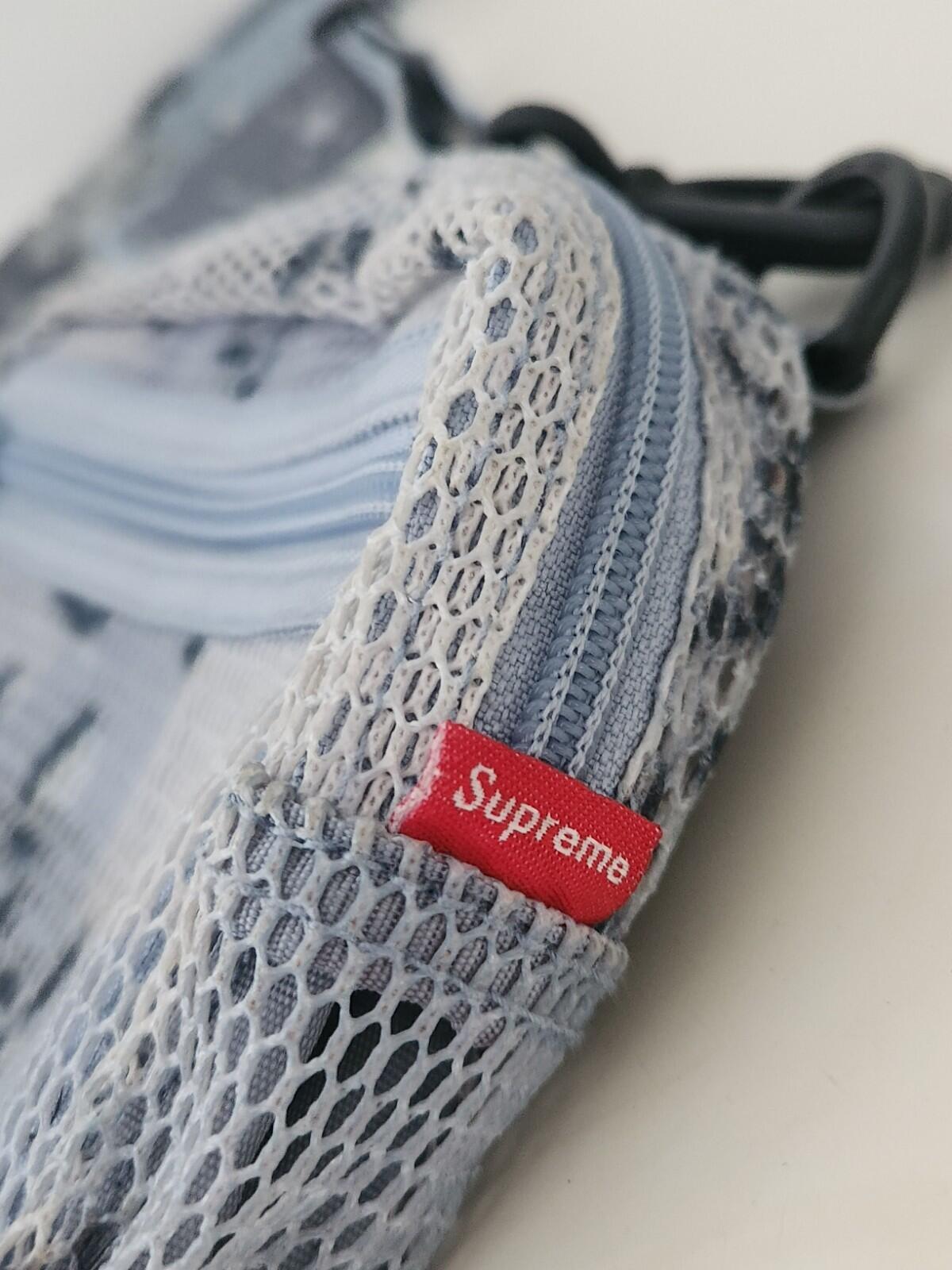 Bolso pequeño de hombro Supreme SS20 Cordura malla camuflaje "chocolate chip" azul