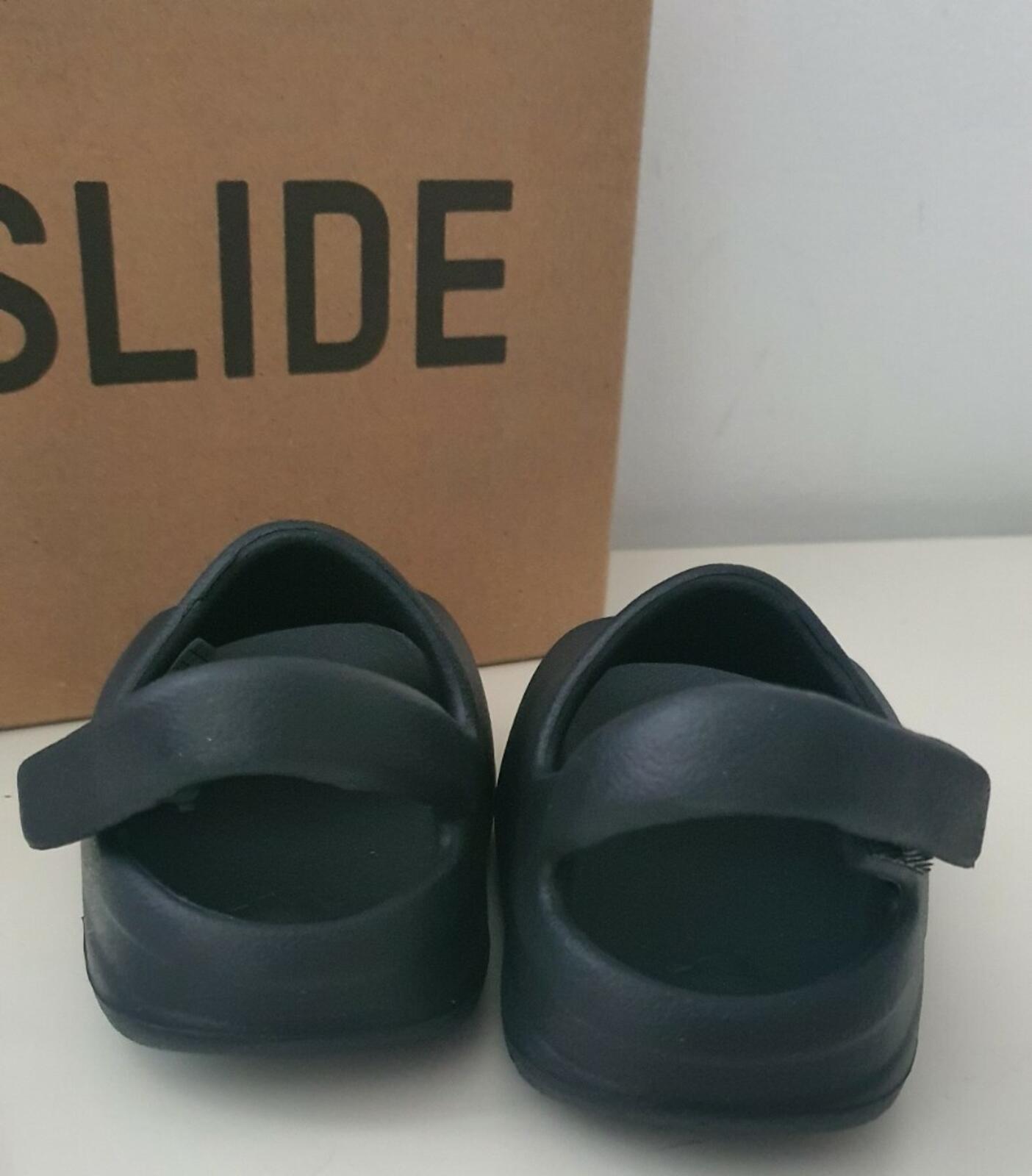ADIDAS YEEZY New INFANTS ONYX SLIDE 4K UK 4K Black grey slides Baby