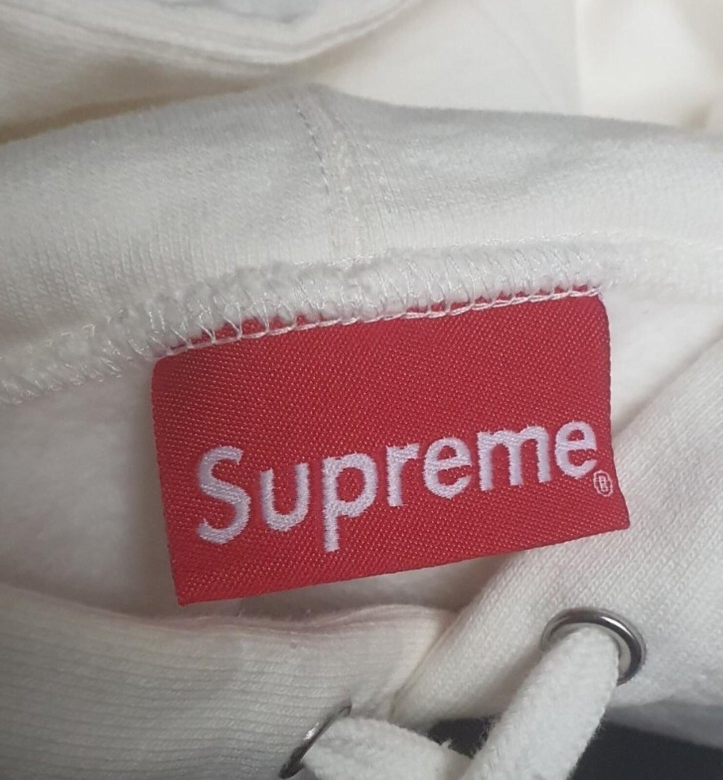 FW19 Supreme Rhinestone Script hooded sweatshirt size M medium hoodie white