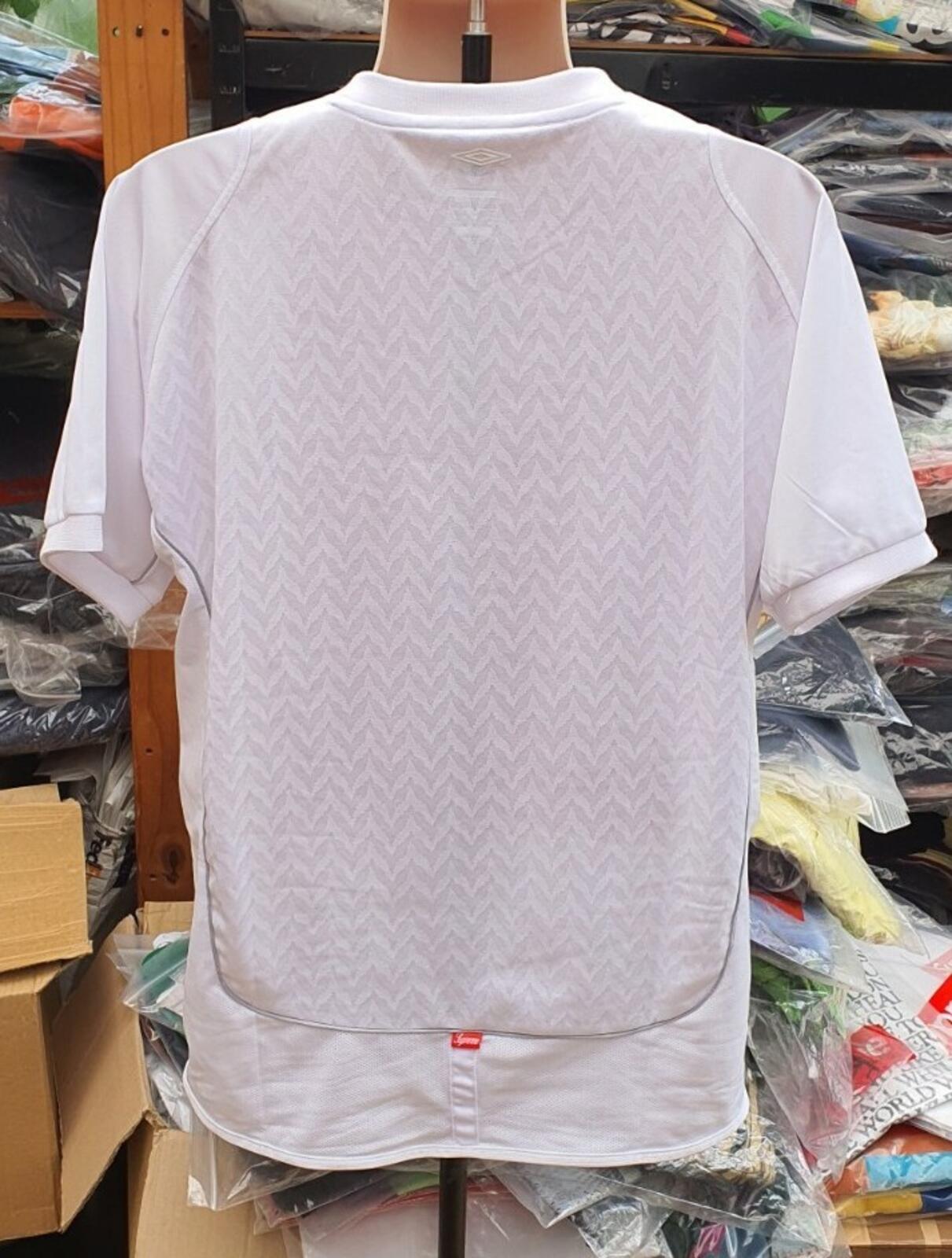 SS05 Supreme Umbro Arabic Logo Soccer Jersey vintage L large
