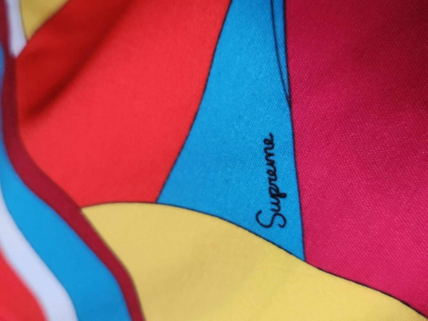 SS16 Supreme Abstract Water Short Size XL