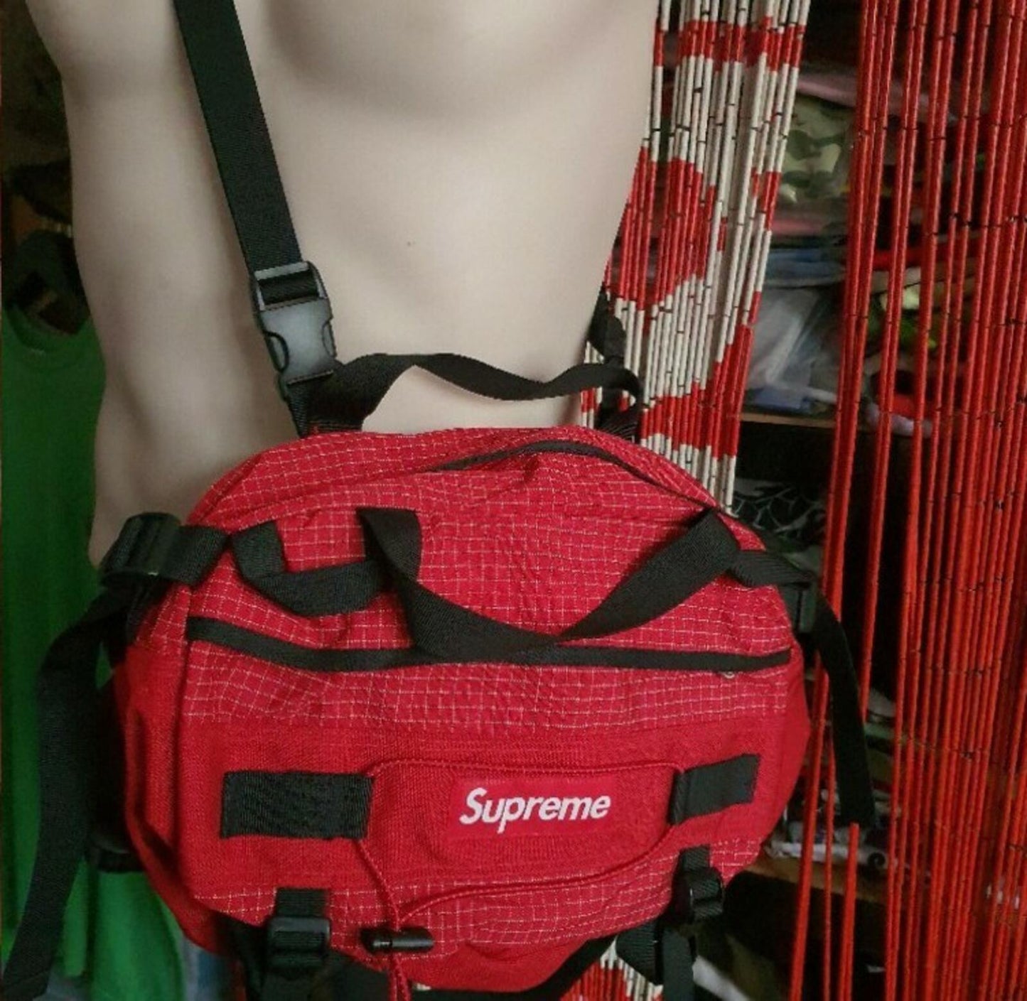 FW09 Supreme mountain bag duffle waist shoulder messenger belt vintage 2009 red