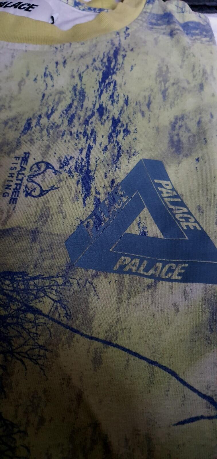 SS19 Palace Fishing Tee green Realtree T-shirt size L large tri ferg