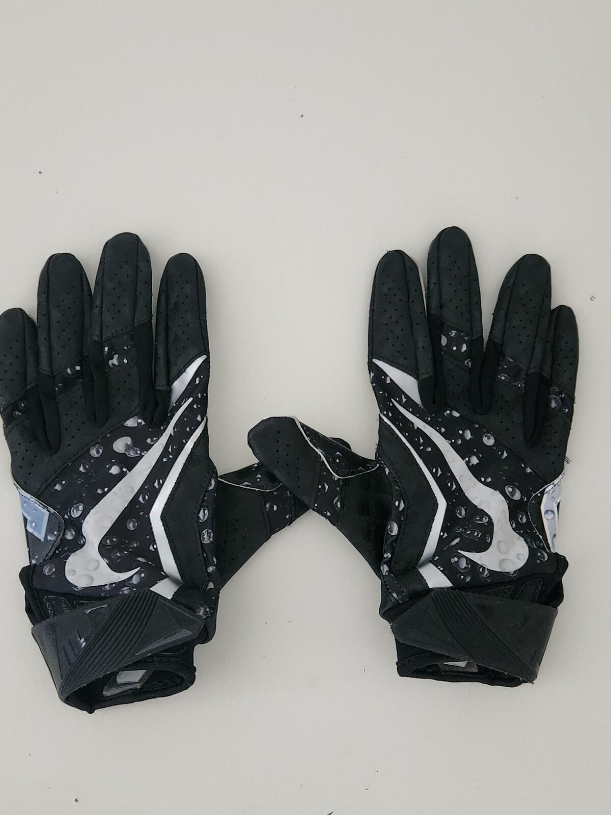 FW18 Supreme x Nike Vapor Jet 4.0 Football Gloves Black Size S