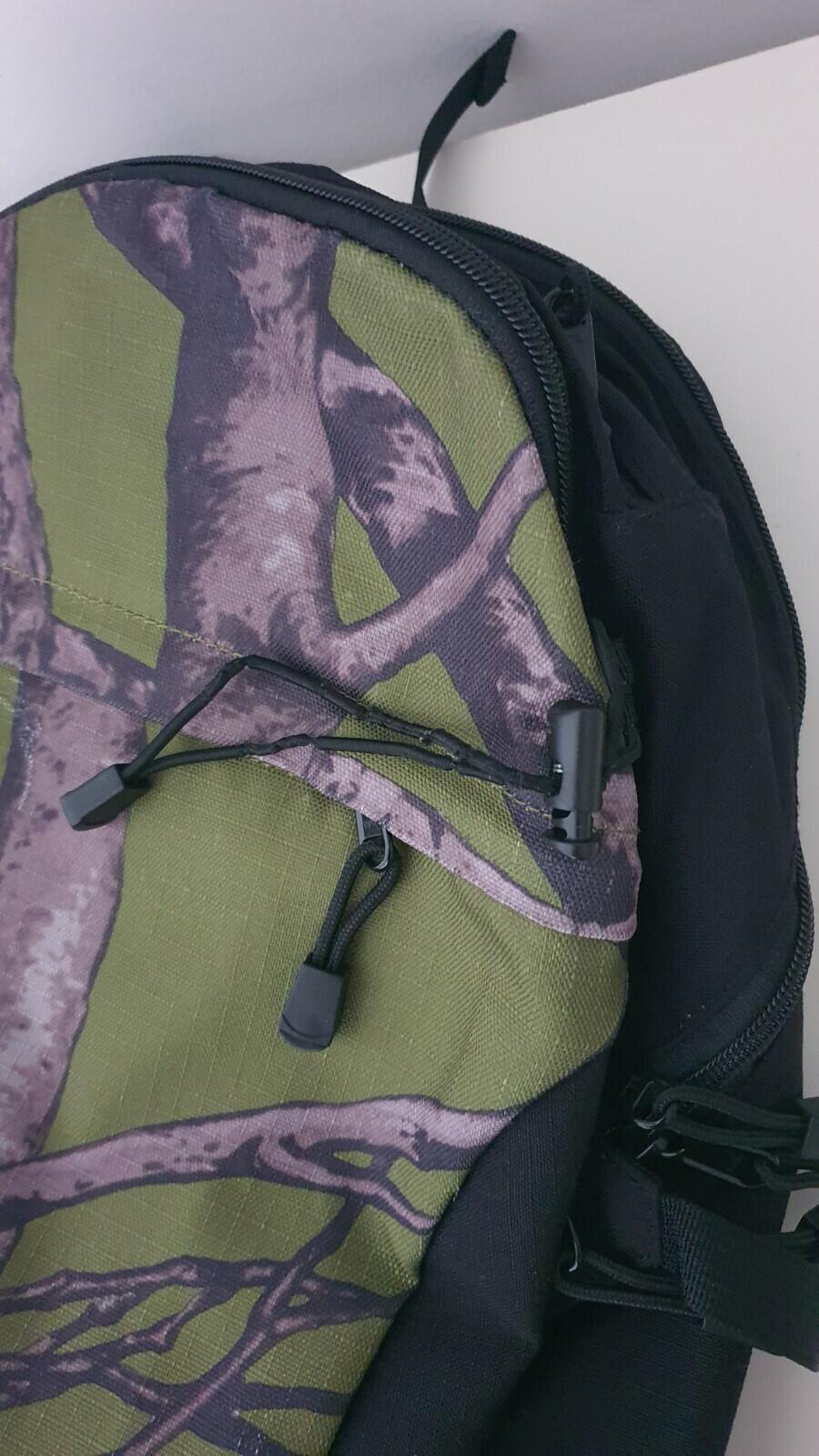 FW12 Supreme Tree Backpack Vintage 2012 Green Rucksack Bag