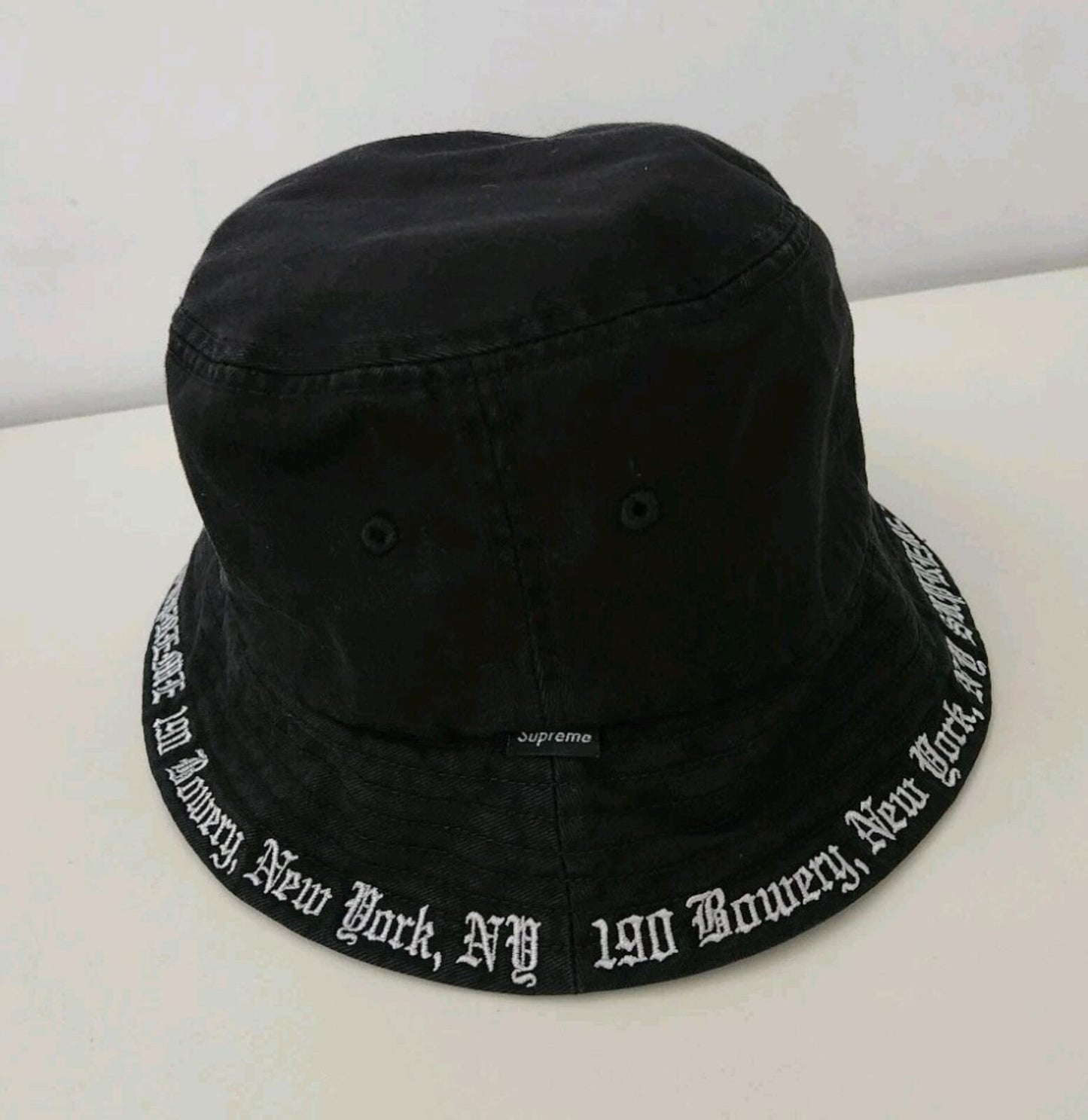 SS23 Supreme Embroidered Brim crusher S/M Black bucket hat 190 Bowery New York