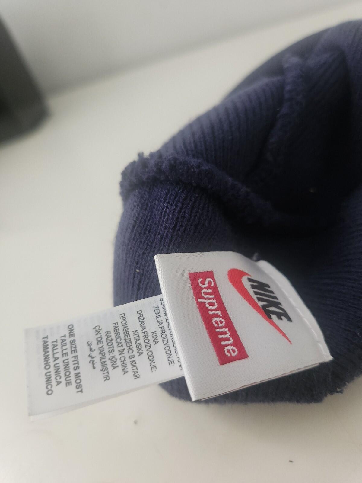 FW18 Supreme x Nike beanie Navy Hat