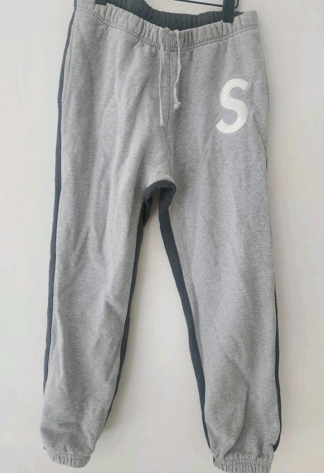 FW21 Supreme S Logo Split Sweatpant Gris Jaspeado Talla M