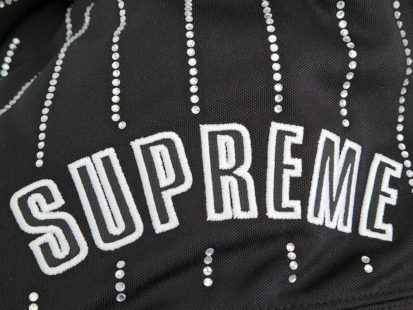 SS22 Supreme Rhinestone Stripe Basketball Short Black Shorts size XL