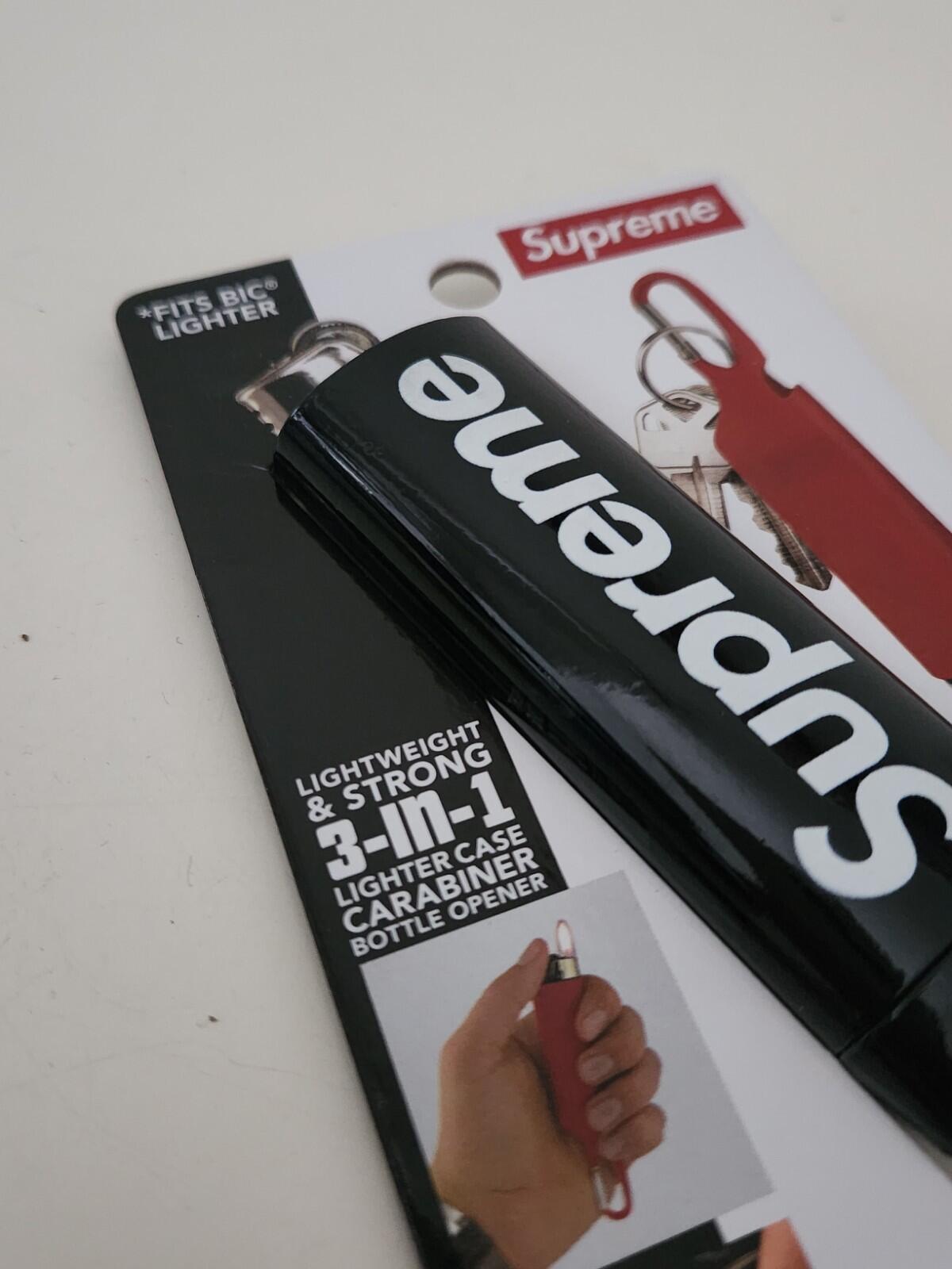 SS22 Supreme Lighter Case Carabiner Accessory Black Aluminum Keychain Keyring