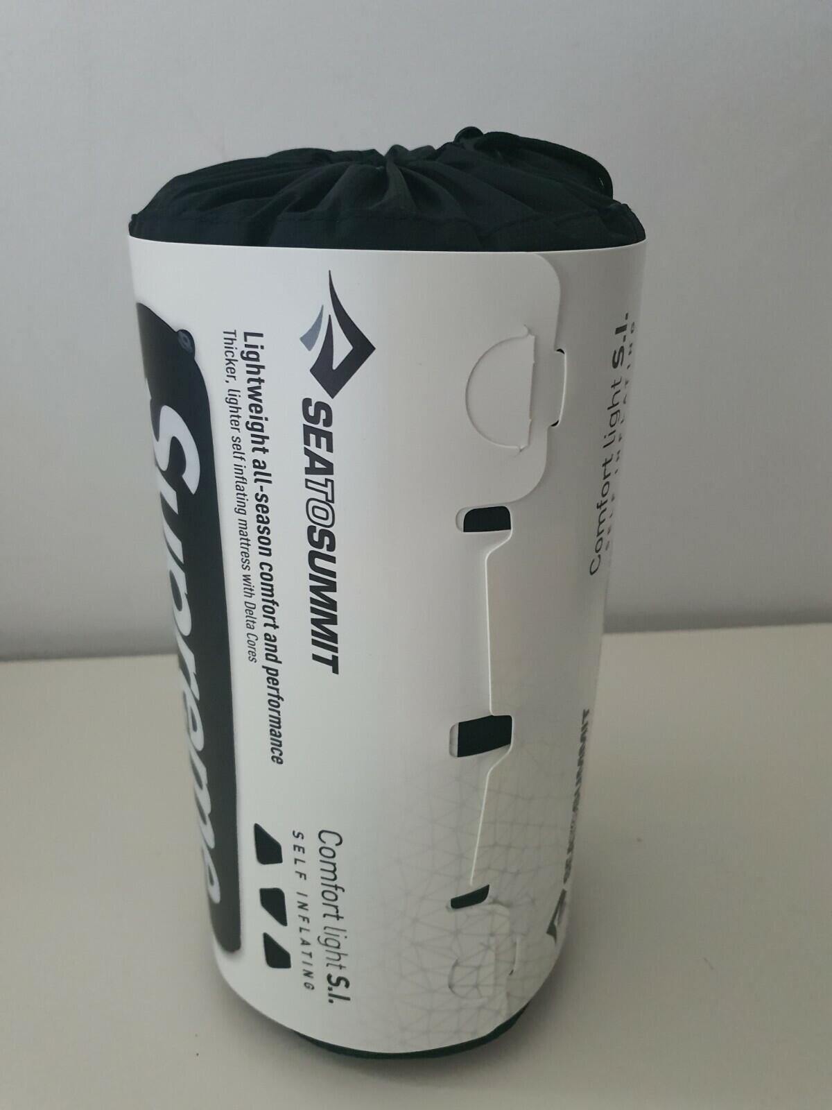 SS21 Supreme Sea to summit self inflating sleeping mat black New Accessory
