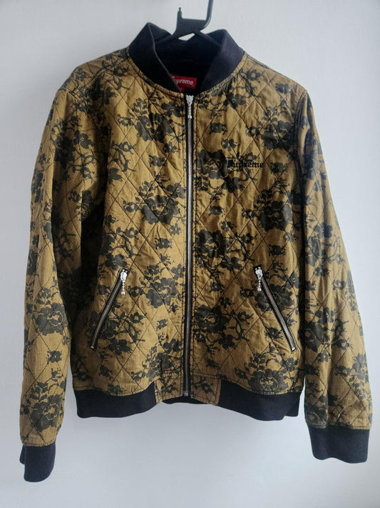 Chaqueta Bomber Acolchada de Encaje Supreme SS17 Forro Floral Dorado Oscuro Logotipo Bordado