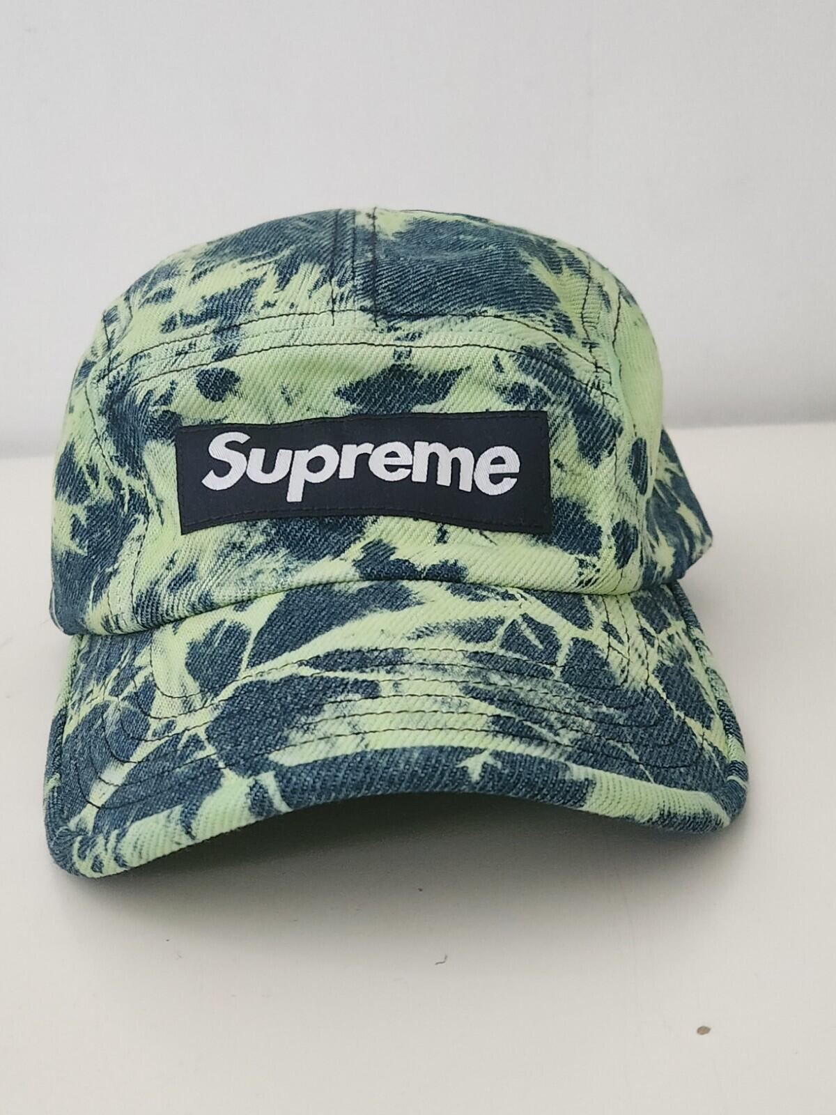 Gorra Camp Supreme de mezclilla teñida de verde desteñido FW22