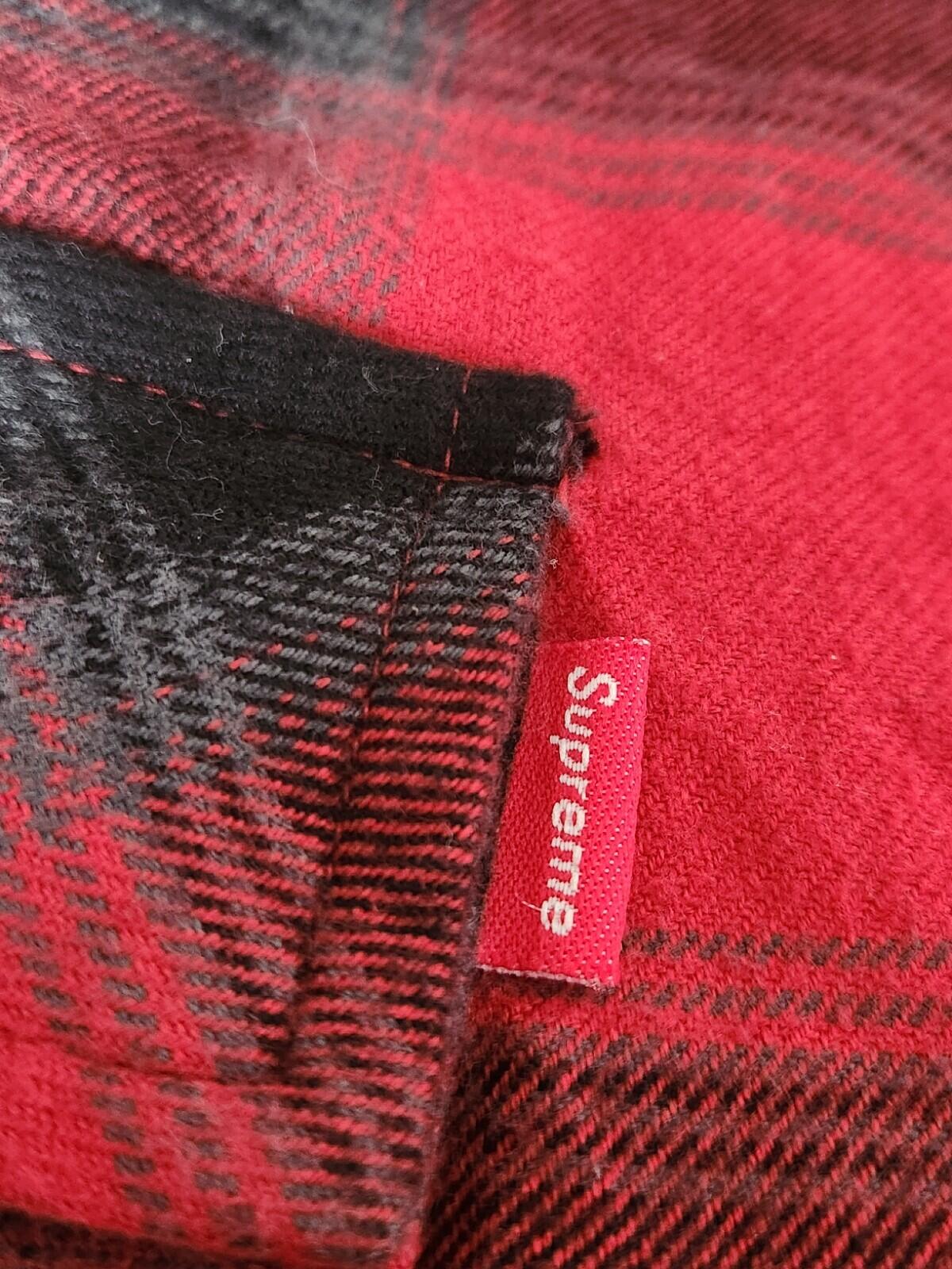FW17 Supreme Buffalo Plaid Sherpa Lined Chore Shirt Size M Medium Red