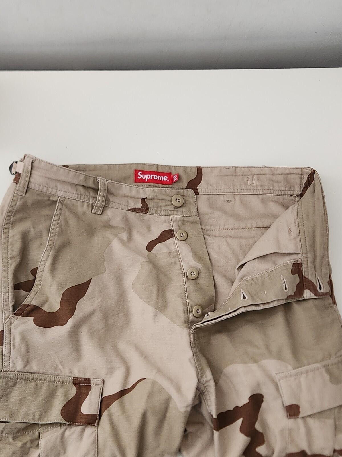 Supreme cargo pant size 30 W30 L30 trousers pants Desert Camo
