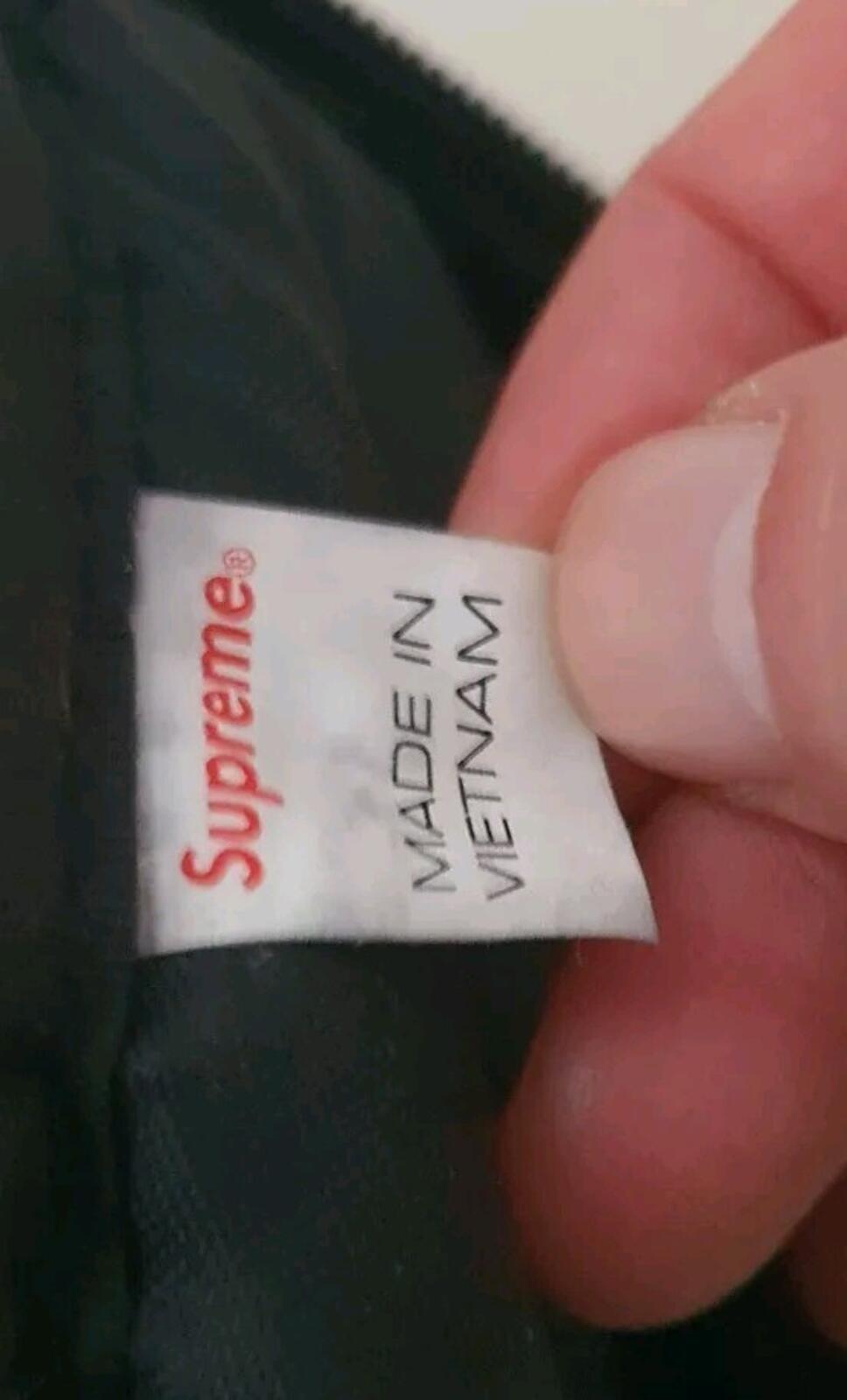 SS20 Supreme Waist Bag Black