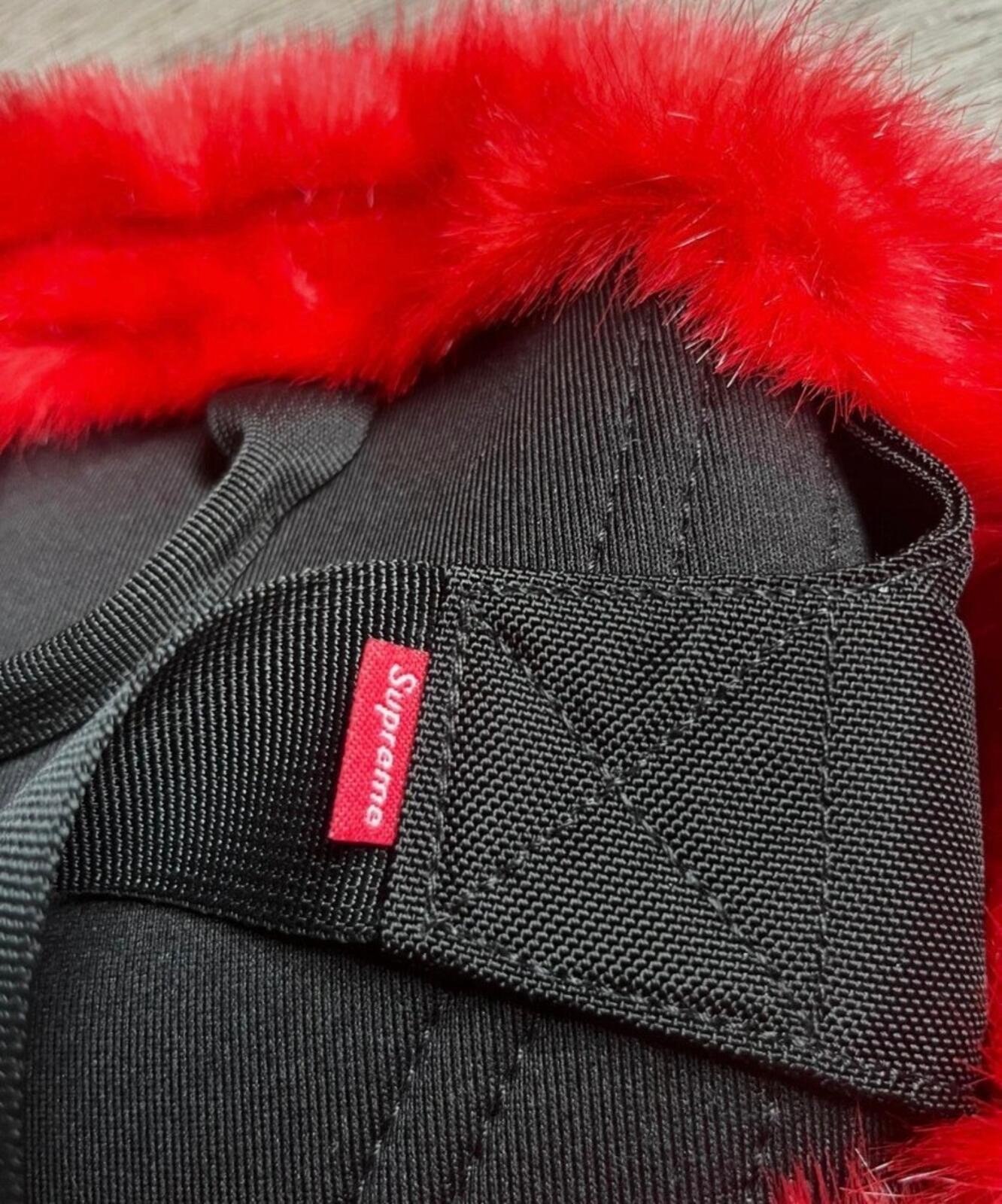 FW20 Supreme x THE NORTH FACE Faux Fur Bag Red