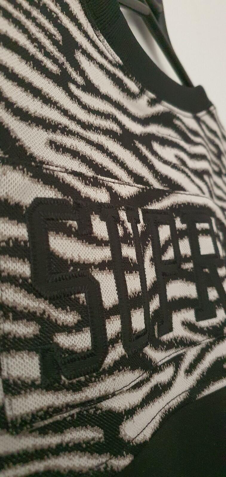 FW19 Supreme Zebra L/S Top Long Sleeve M medium Black Sweater Jumper Worn 1x