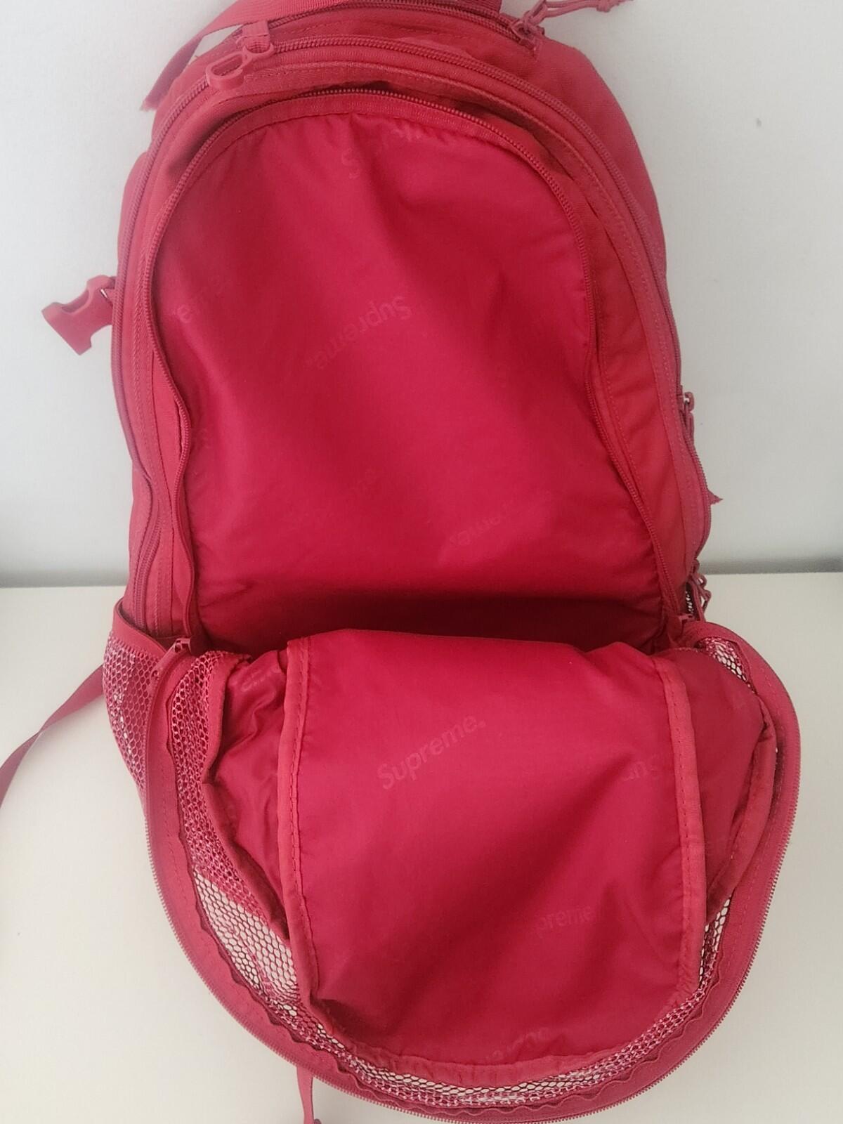 SS20 Supreme Rucksack Netztasche Dunkelrot