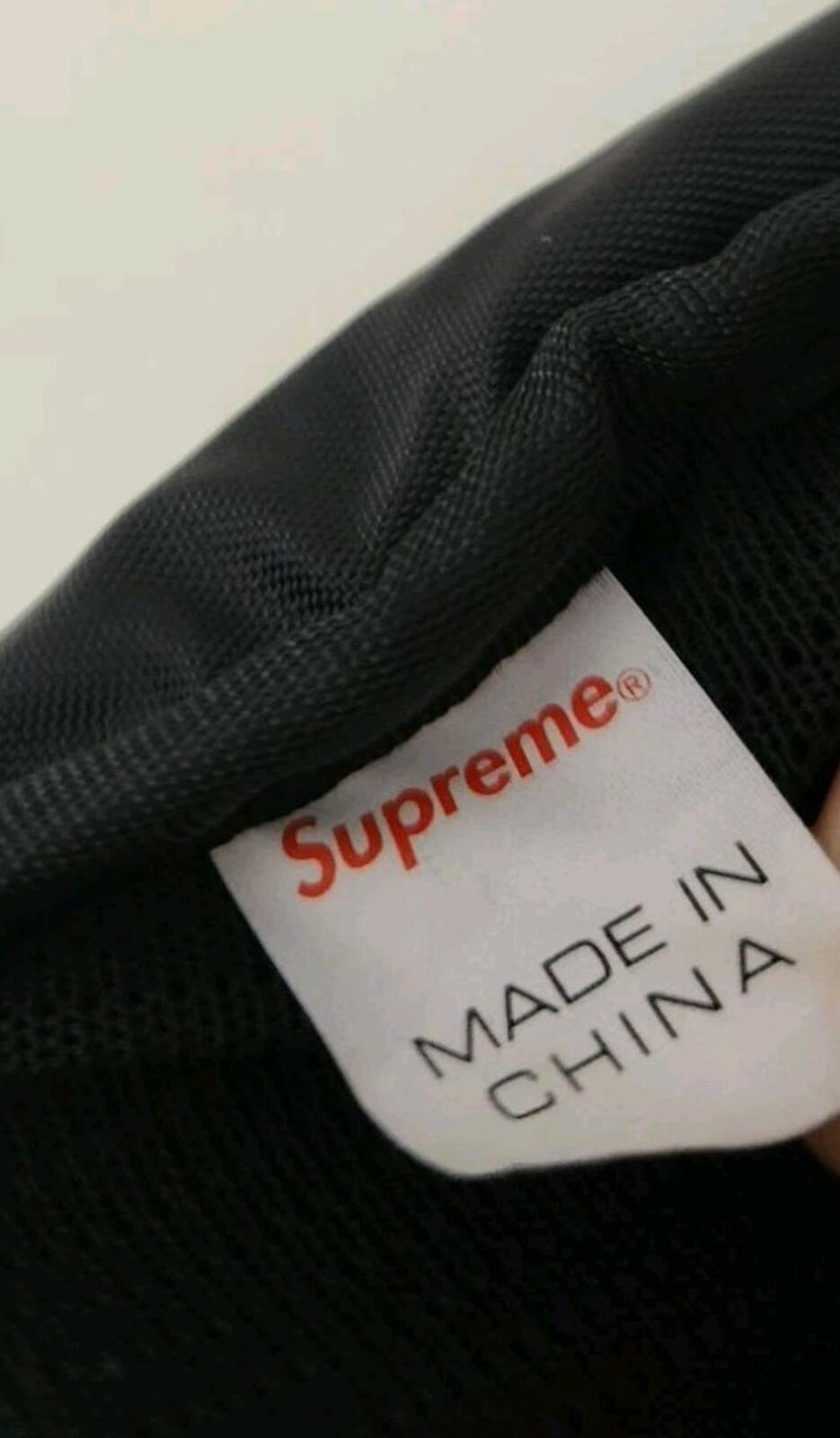 FW17 Supreme Shoulder Bag Black