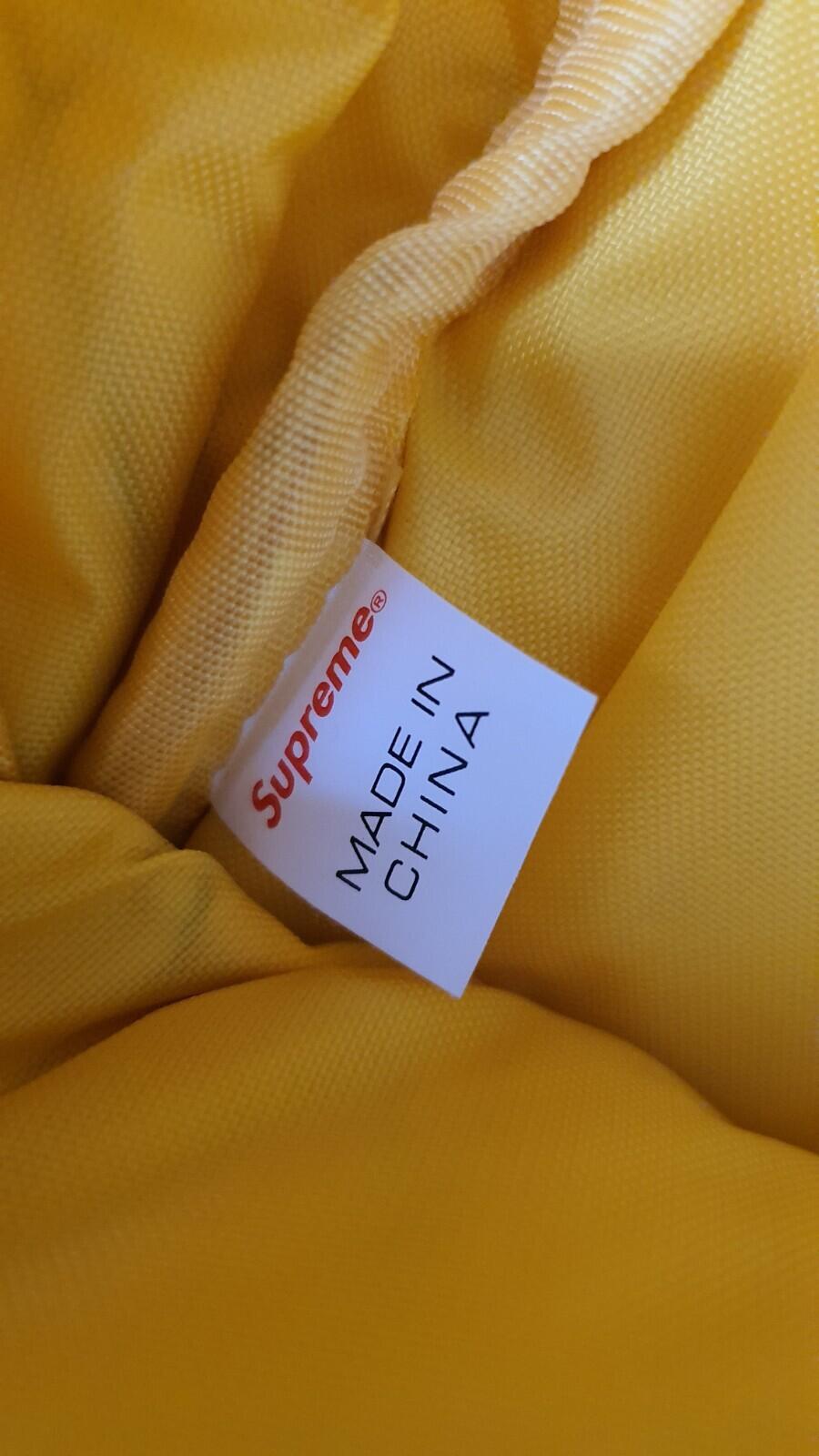 FW18 Supreme yellow backpack water and abrasion resistant box logo Bag Rucksack