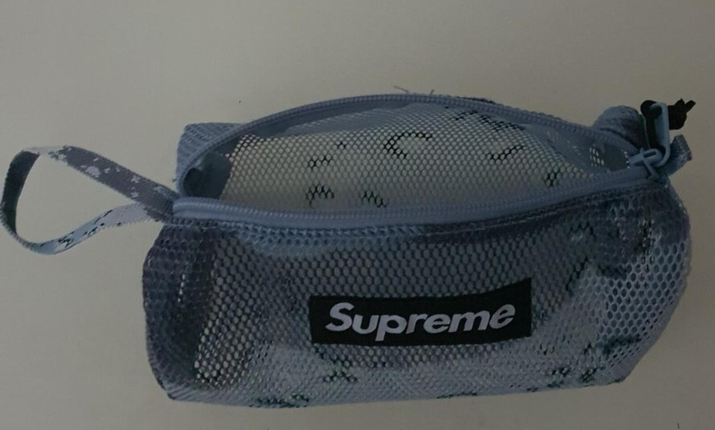 SS20 Supreme Utility Pouch Tasche Blau Chocolate Chip Camo