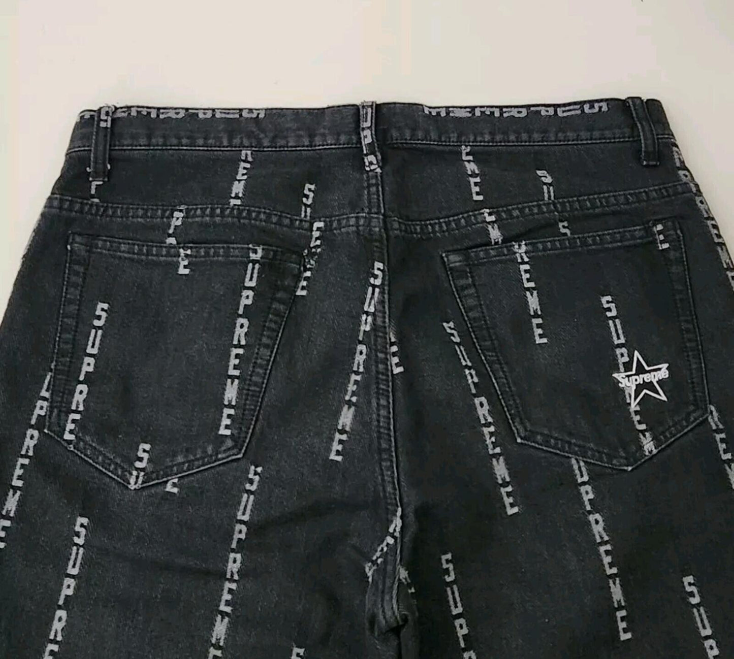 FW20 Supreme Logo Stripe Jacquard Regular Jeans size 32 Black Jean Trousers
