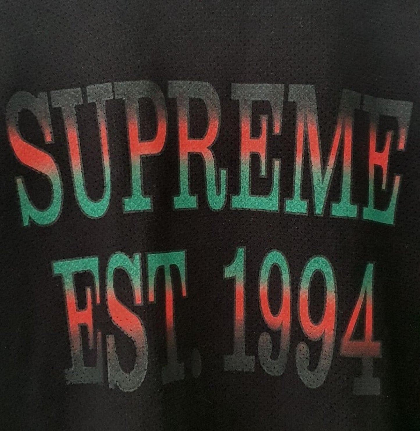 SS20 Supreme Cotton Mesh Gradient Logo Top Black Tee Size M