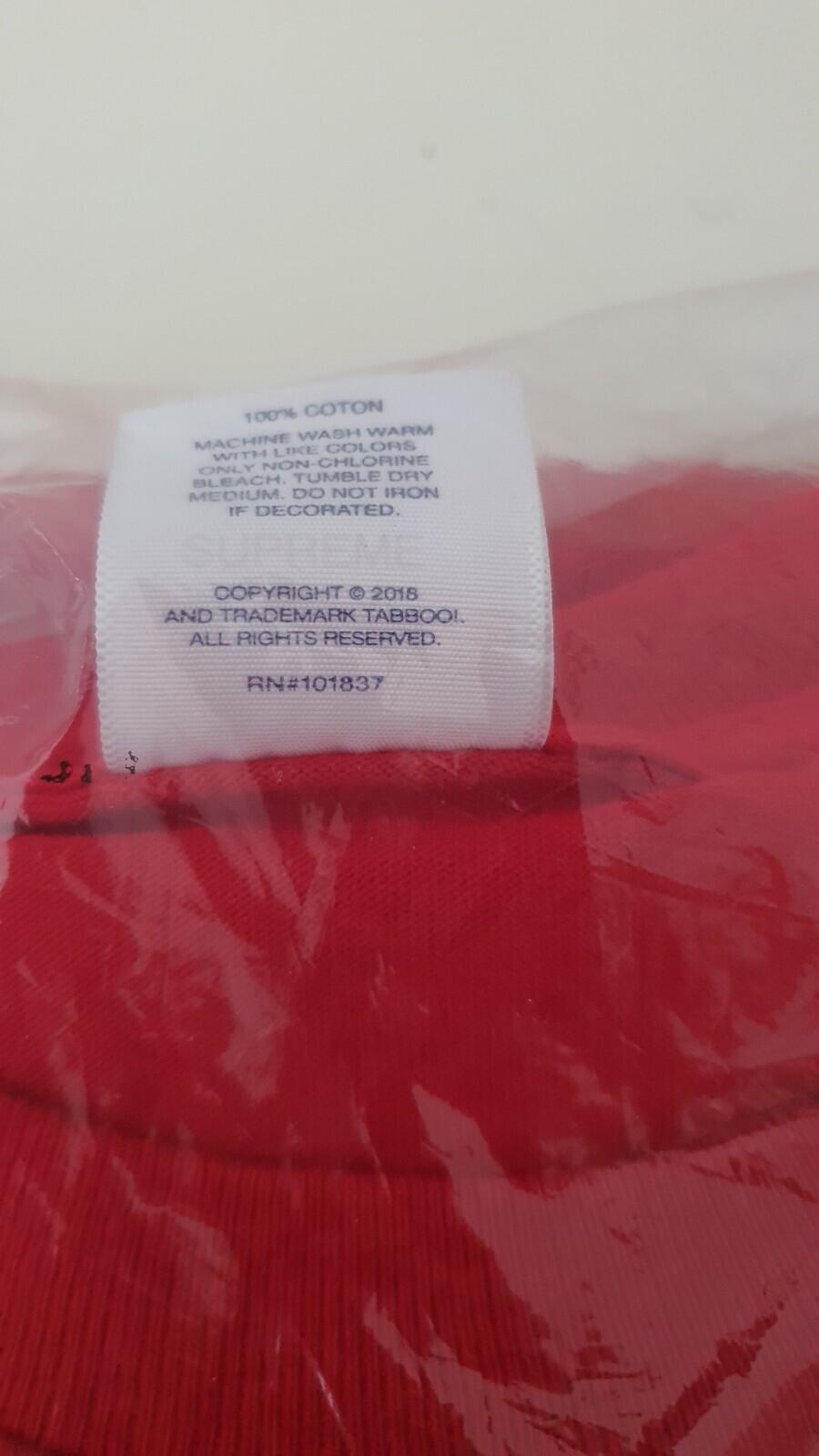 FW18 Supreme Group tee red T-shirt size XL New and unopened