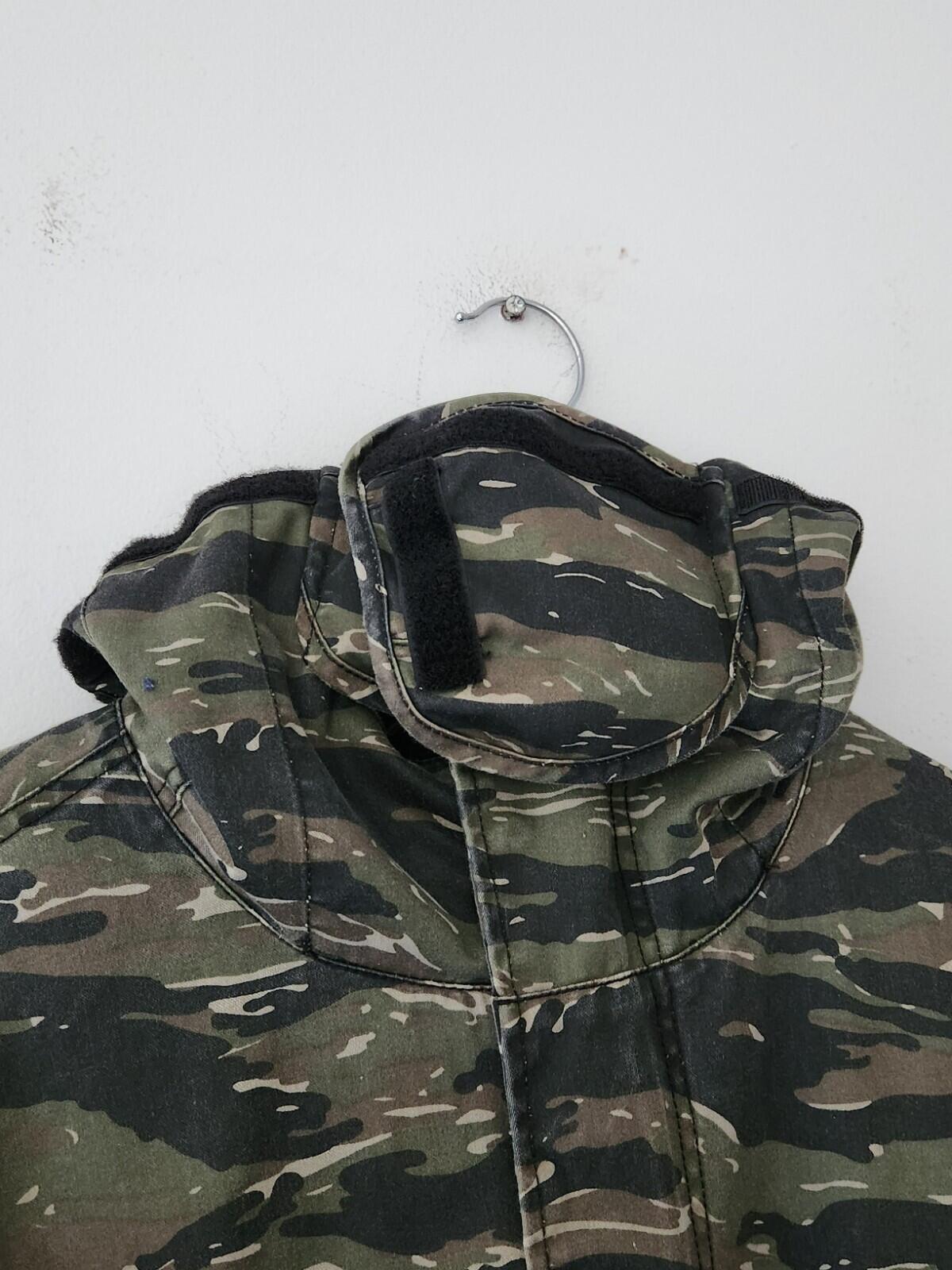 SS21 Supreme Hooded Facemask Parka Tigerstripe Camo Size M