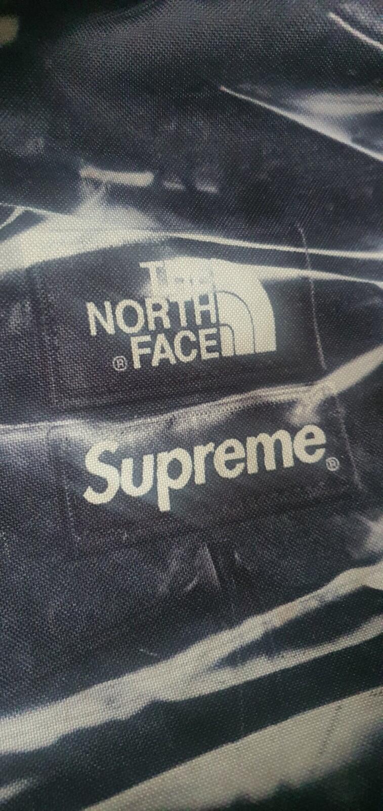 SS23 FW18 Supreme x The North Face Tromple L'oeil Printed Borealis backpack Bag