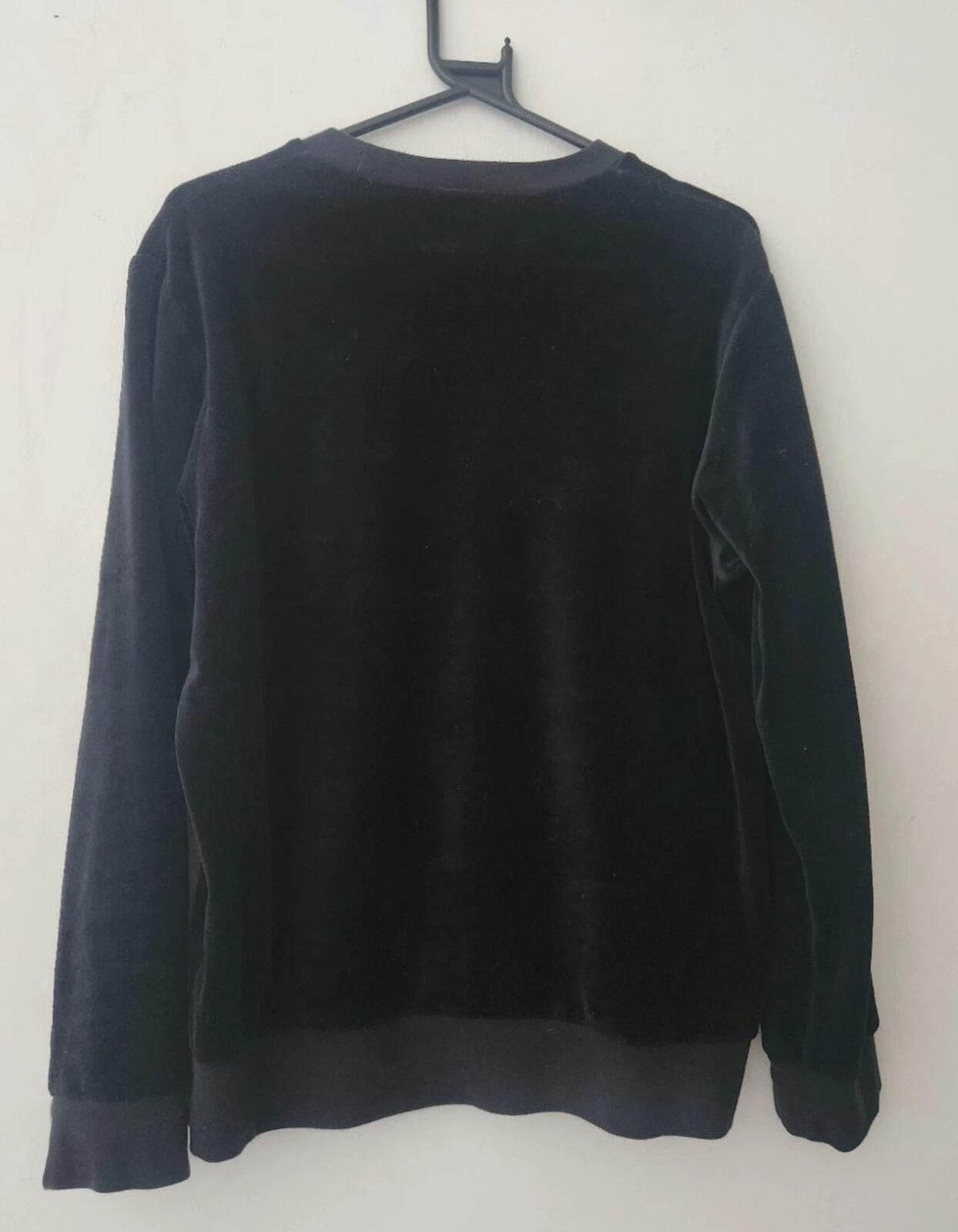 FW16 Supreme Velour Crewneck Black Size M