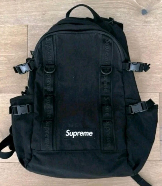 Mochila Supreme FW20 Negra de Nylon Resistente al Agua