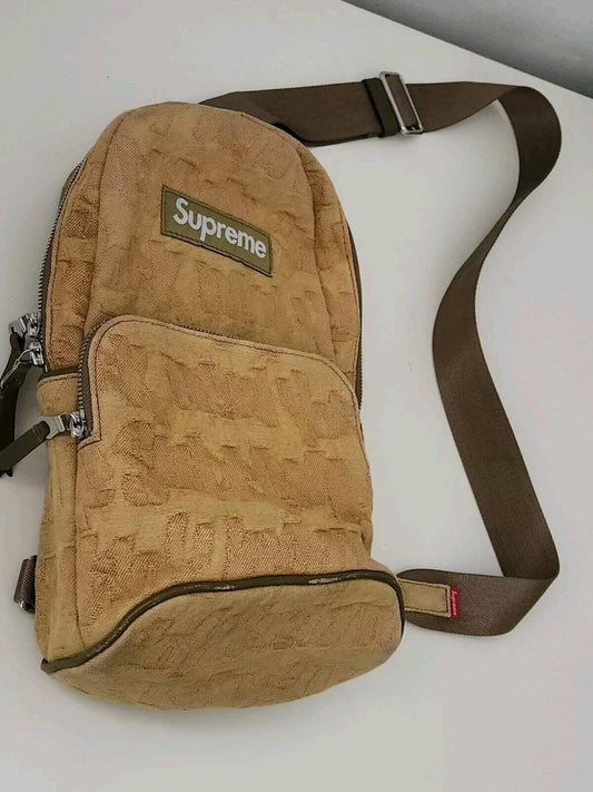 Bandolera de mezclilla con jacquard de punta gruesa Supreme SS22 Olive 5L