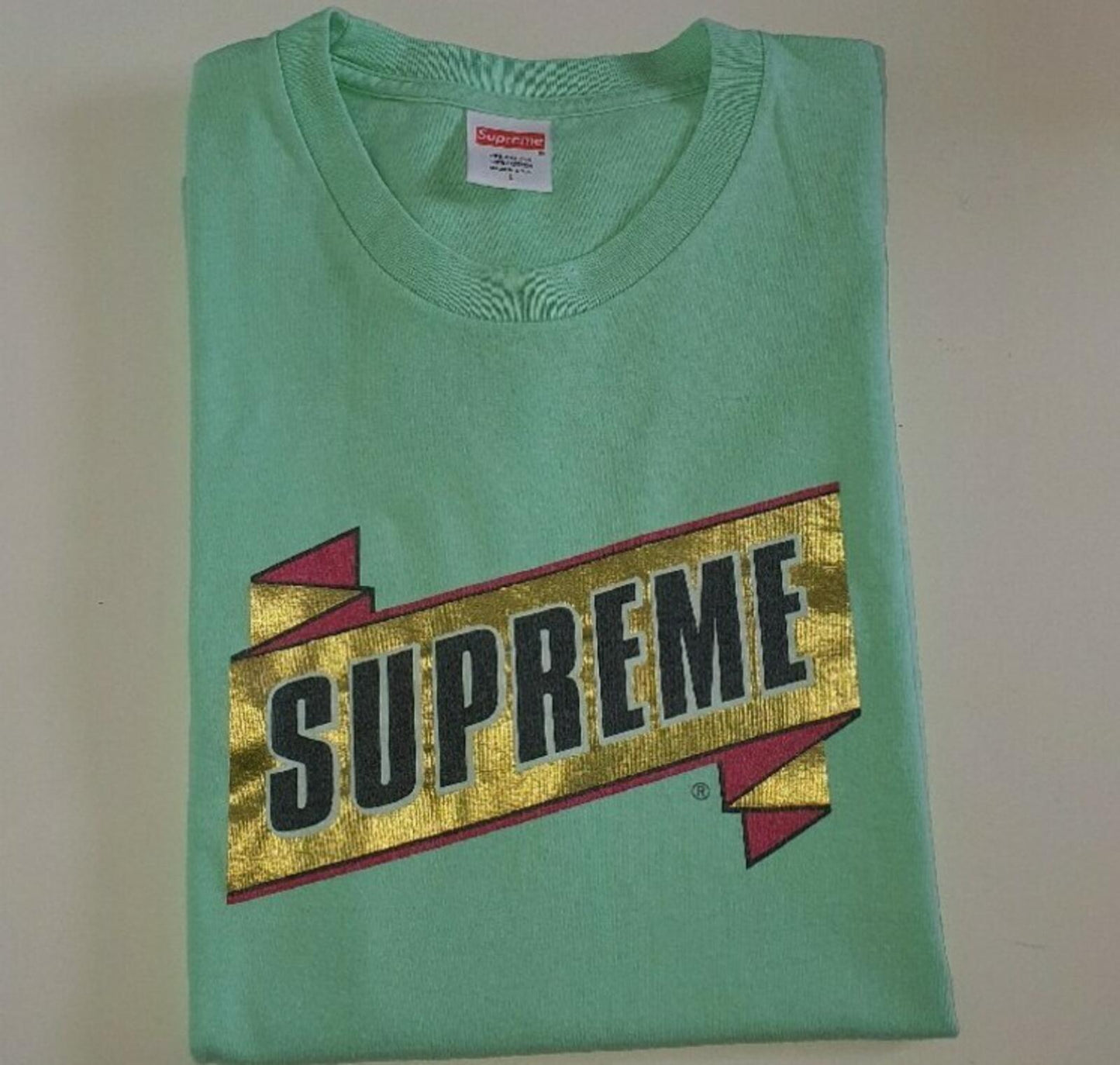 SS13 Supreme Emblem Tee Lime Size L
