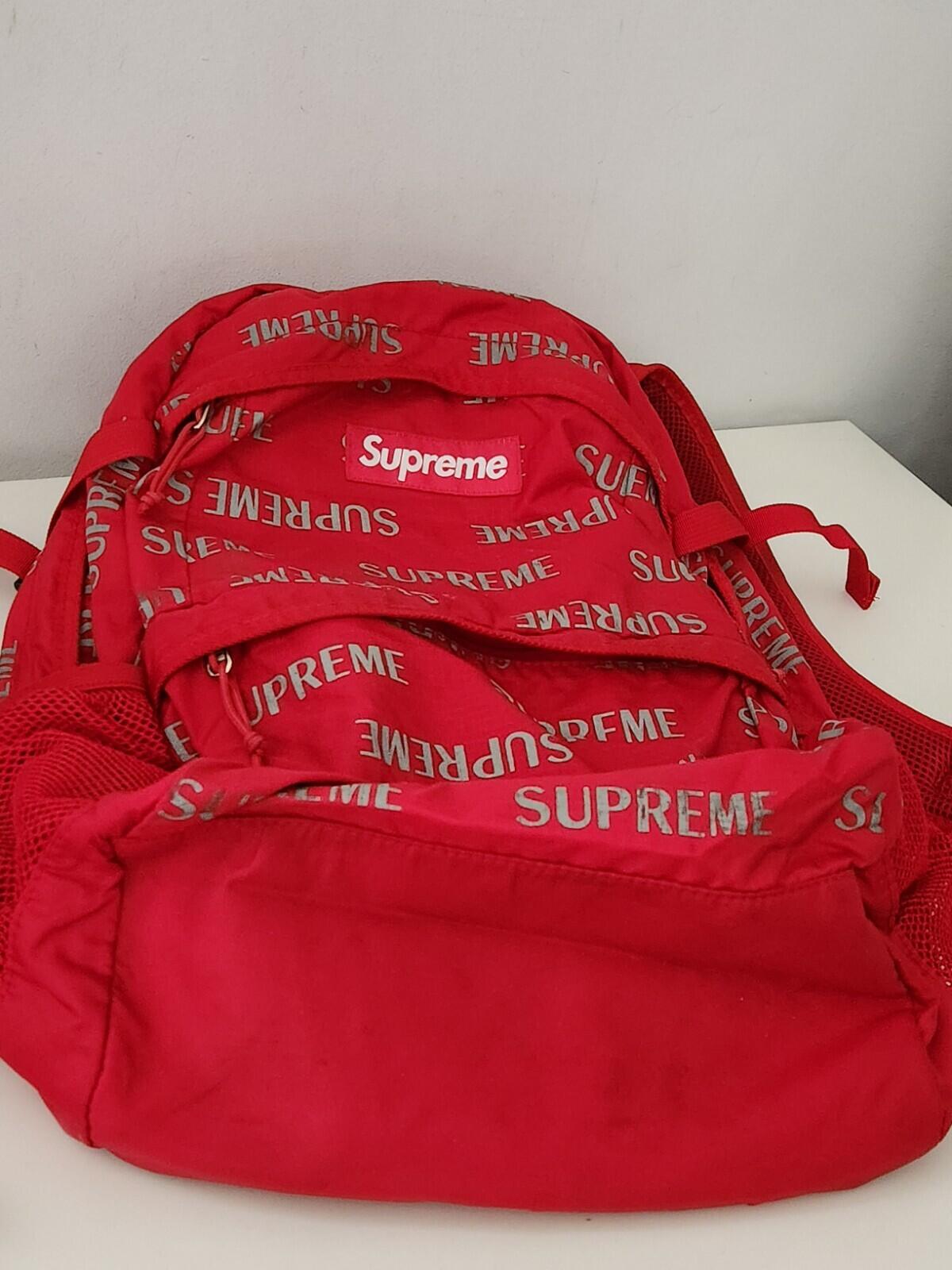 FW16 Supreme 3M Reflective Repeat Rucksack Rot