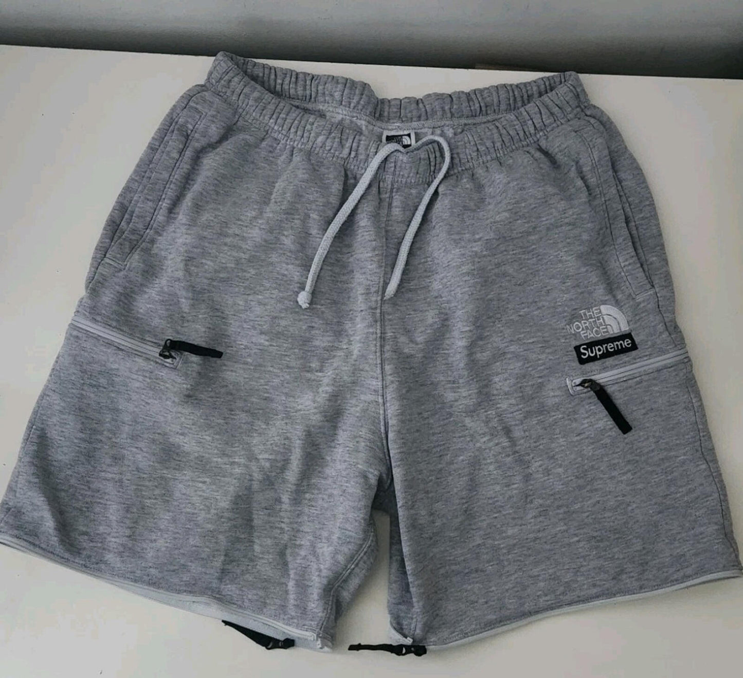 SS23 Supreme x The North Face sweatshort Size S small shorts 30 Heather Grey