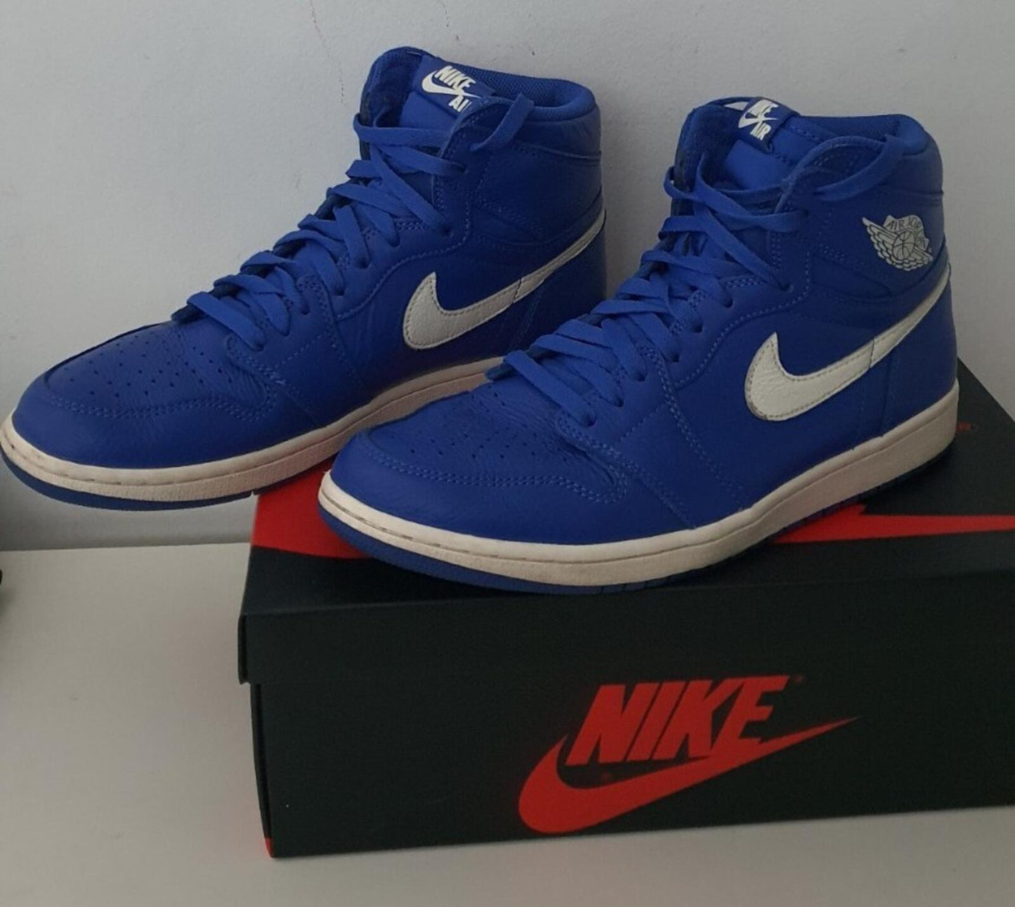 Air Jordan 1 Retro High OG Hyper Royal (2018) UK 10 US 11 EU 45 blue Trainers