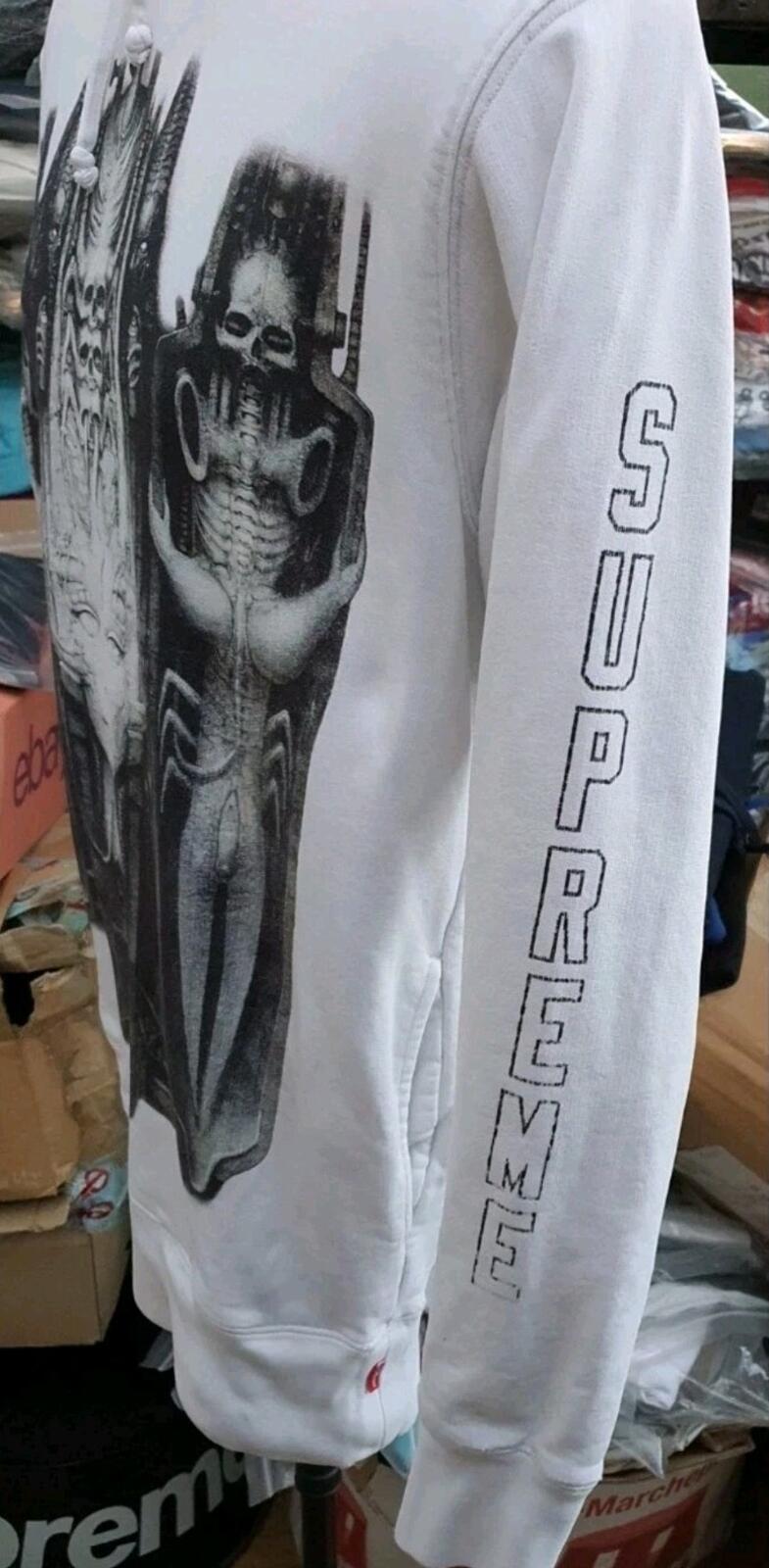 FW14 Supreme H.R Giger Hooded Sweatshirt White Size M