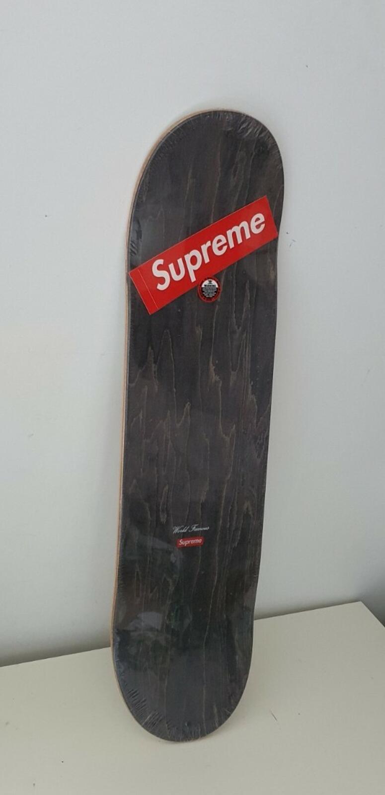 SS18 Supreme Chicken Dinner Skateboard Deck White Size 8.375” x 32.375”