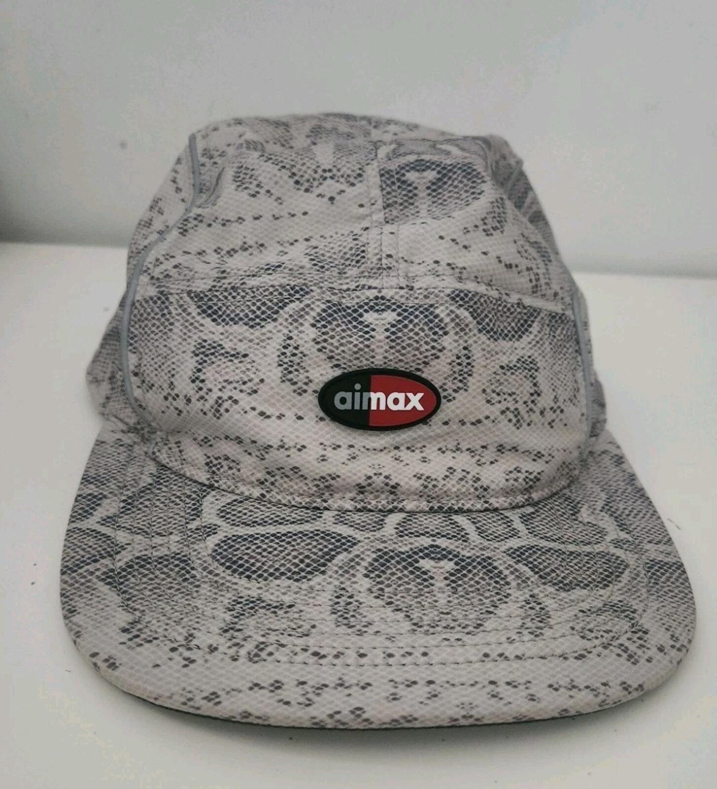 SS16 Supreme x Nike Air Max running hat snakeskin cap 3M reflective